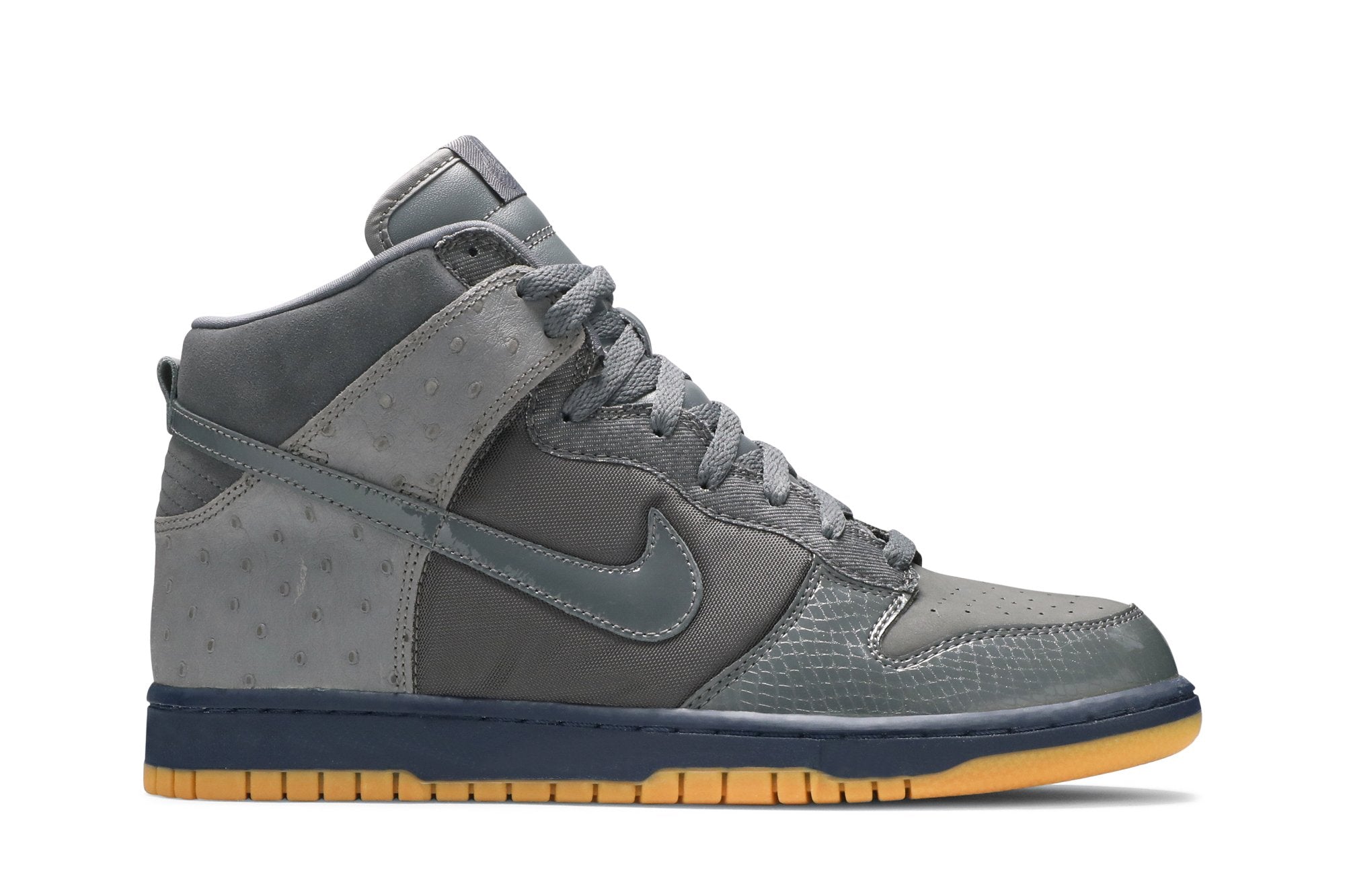 Dunk High Deluxe