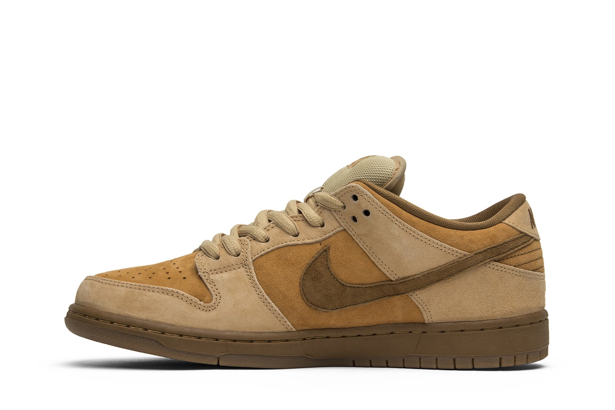 SB Dunk Low &