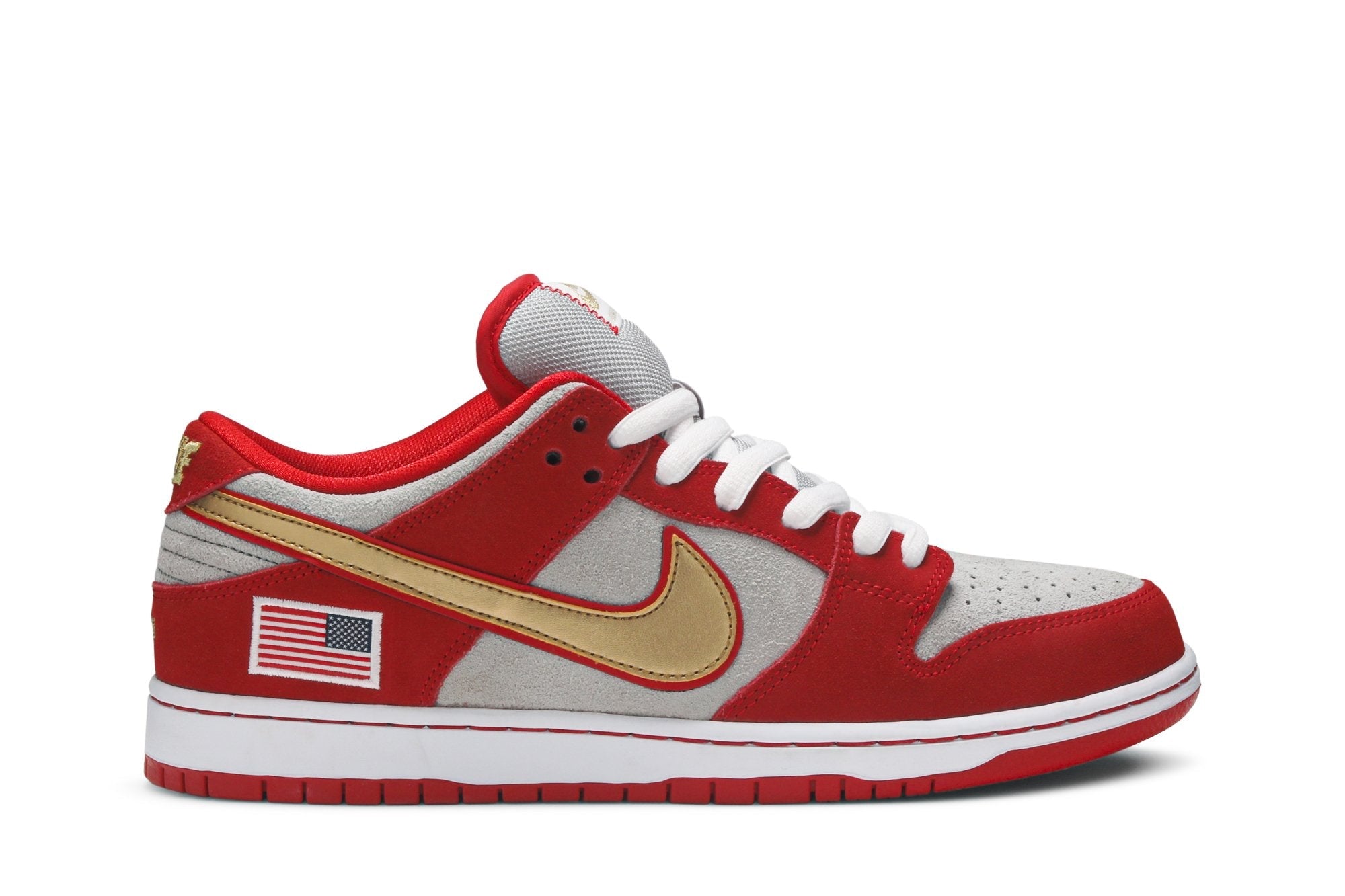 SB Dunk Low &