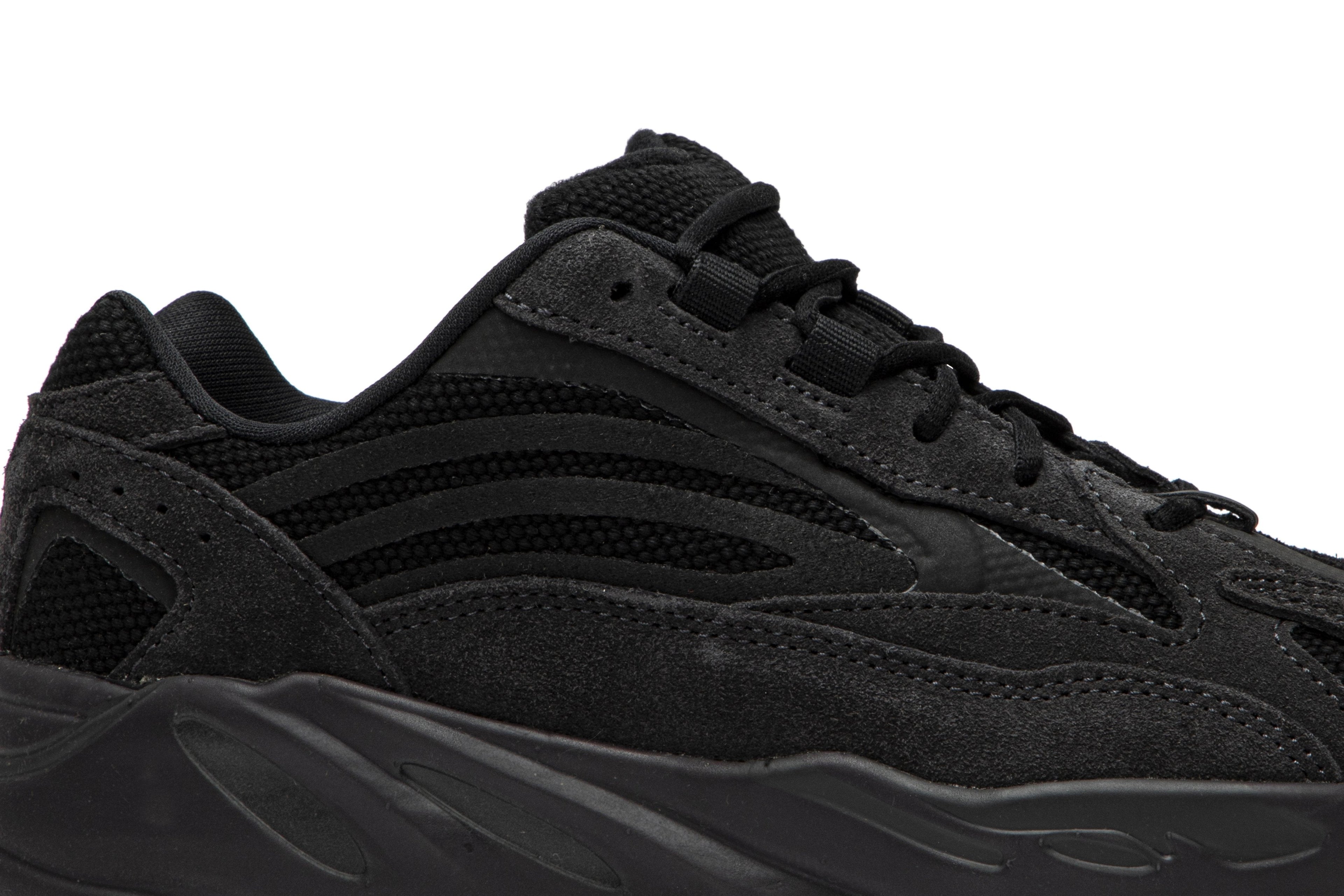Yeezy Boost 700 V2 Kids &