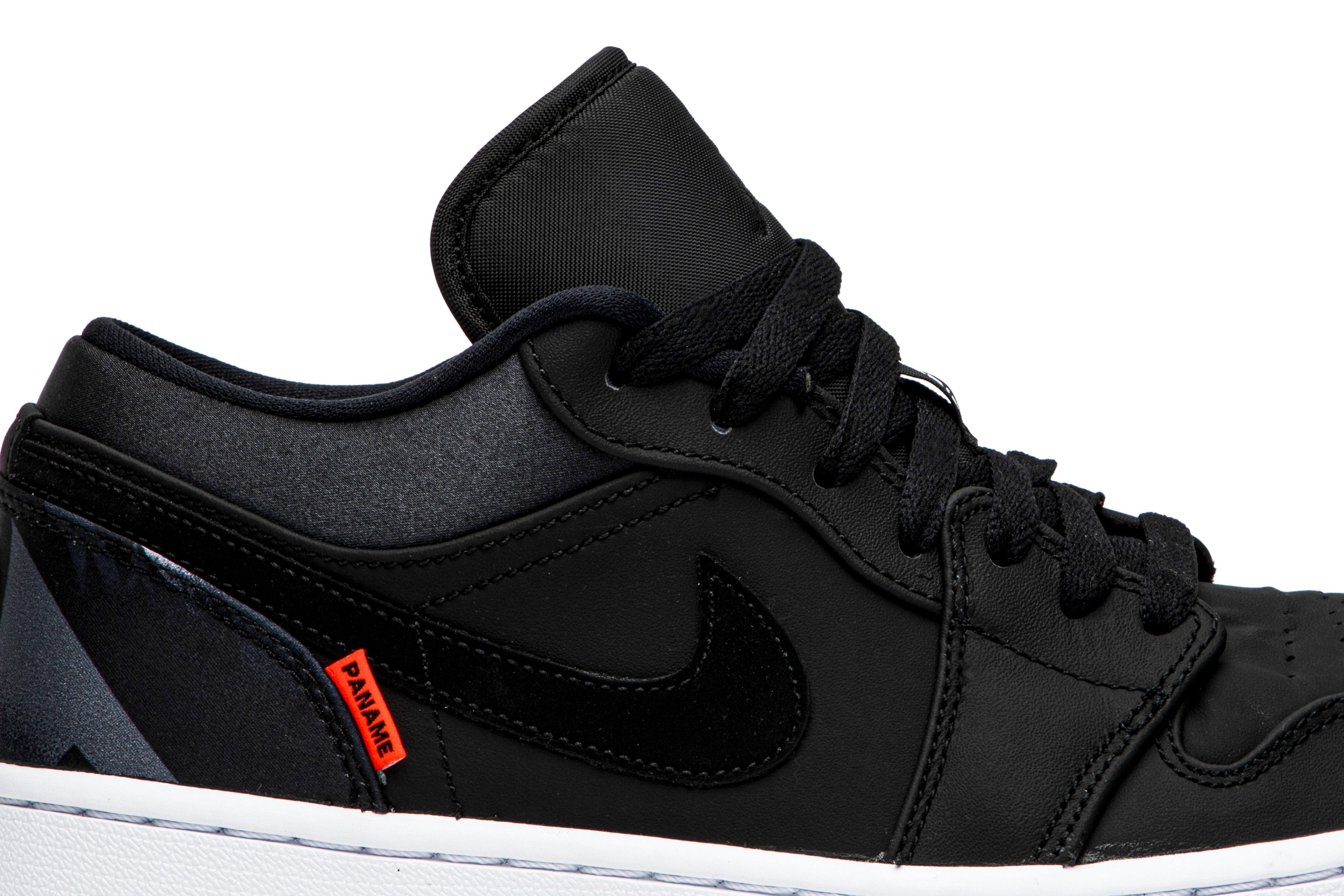 Paris Saint-Germain x Air Jordan 1 Low