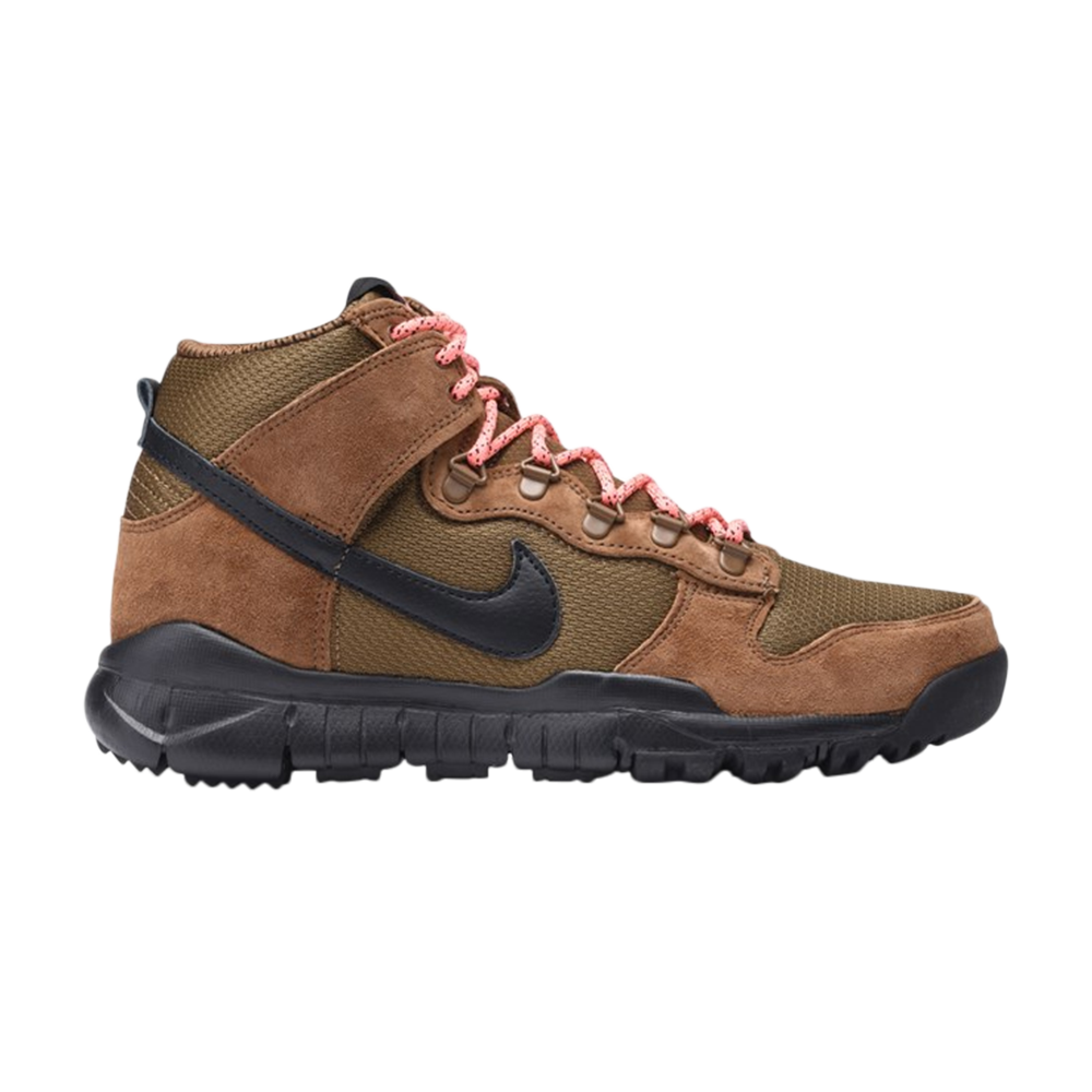 SB Dunk High Boot &