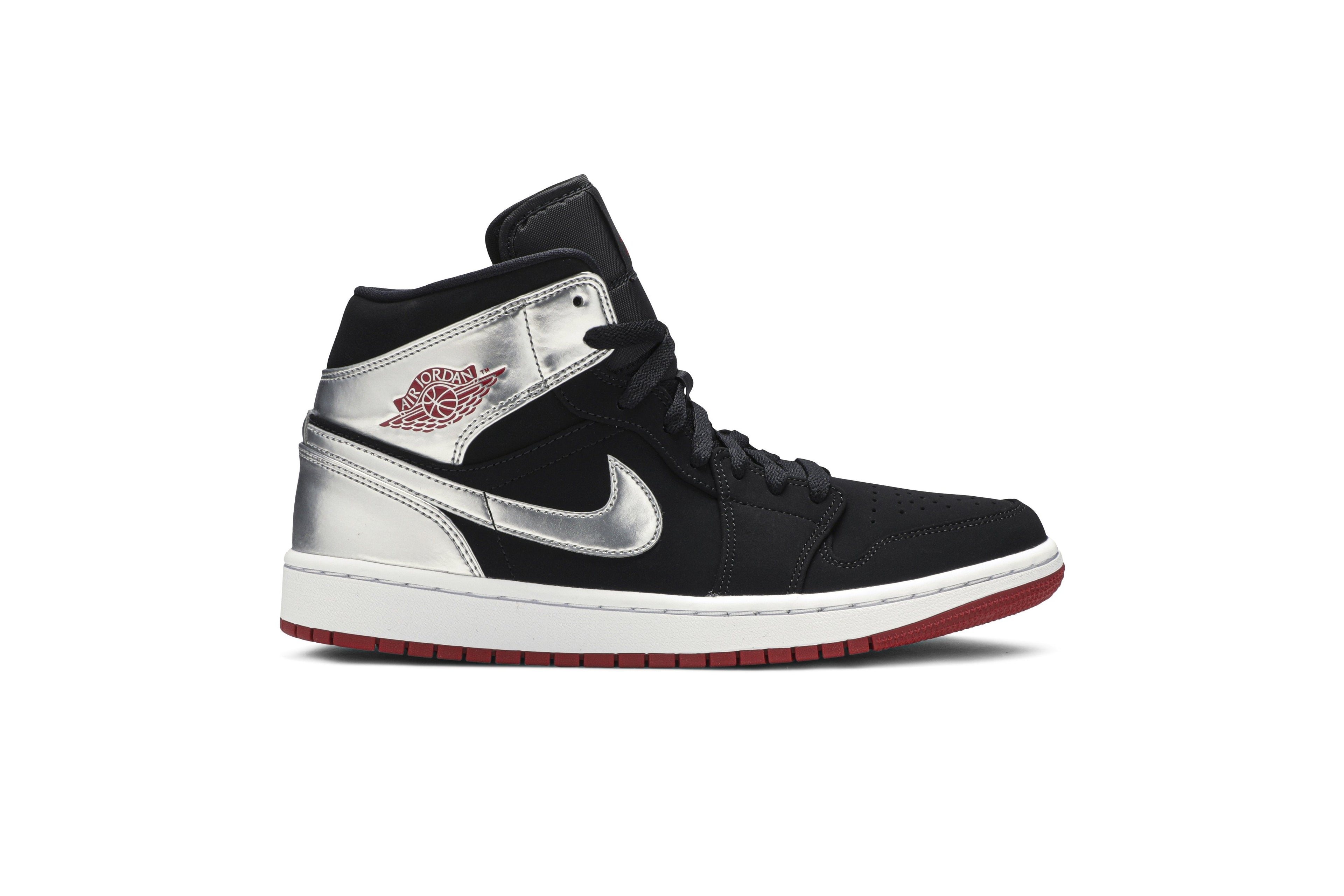 Air Jordan 1 Mid &
