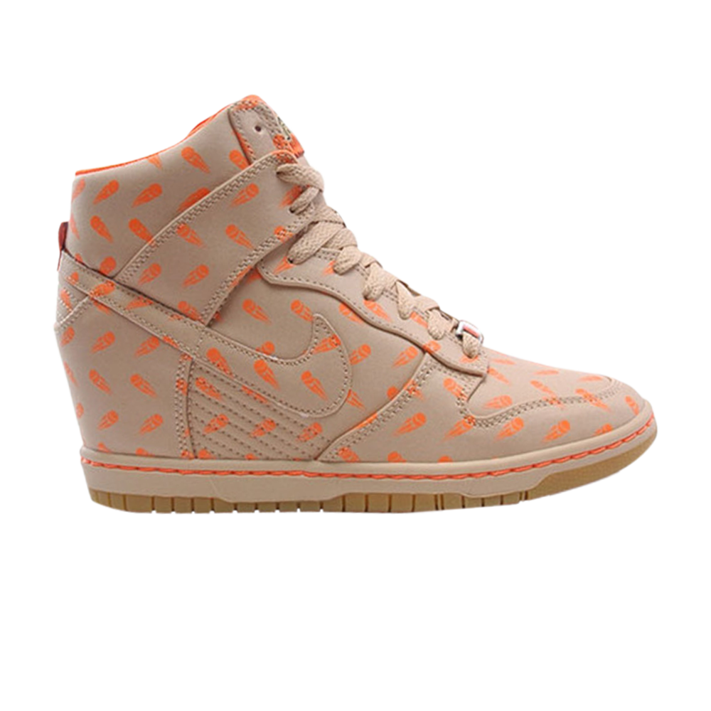Wmns Dunk Sky High &
