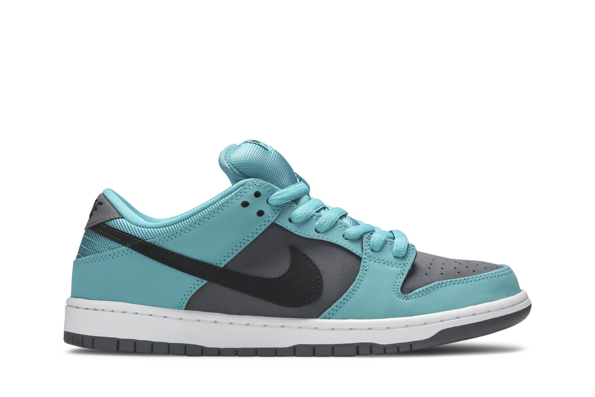 SB Dunk Low Pro