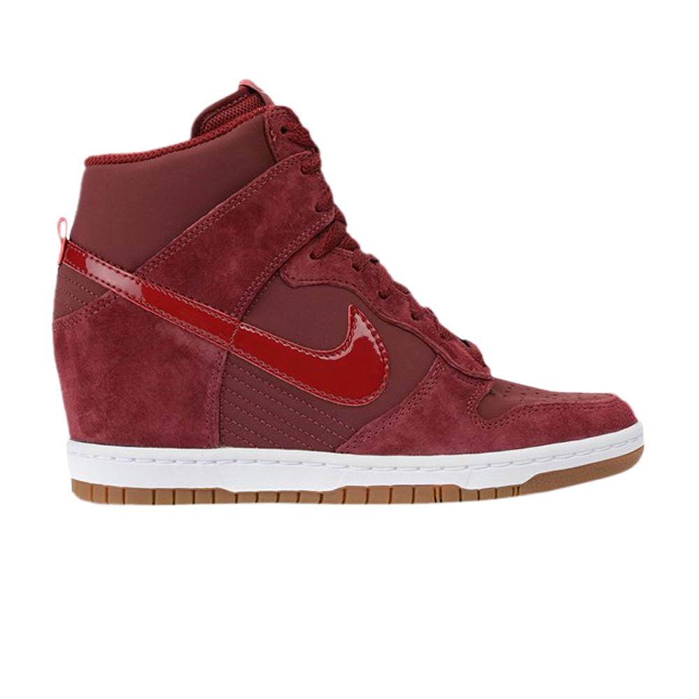 Wmns Dunk Sky High Essential &