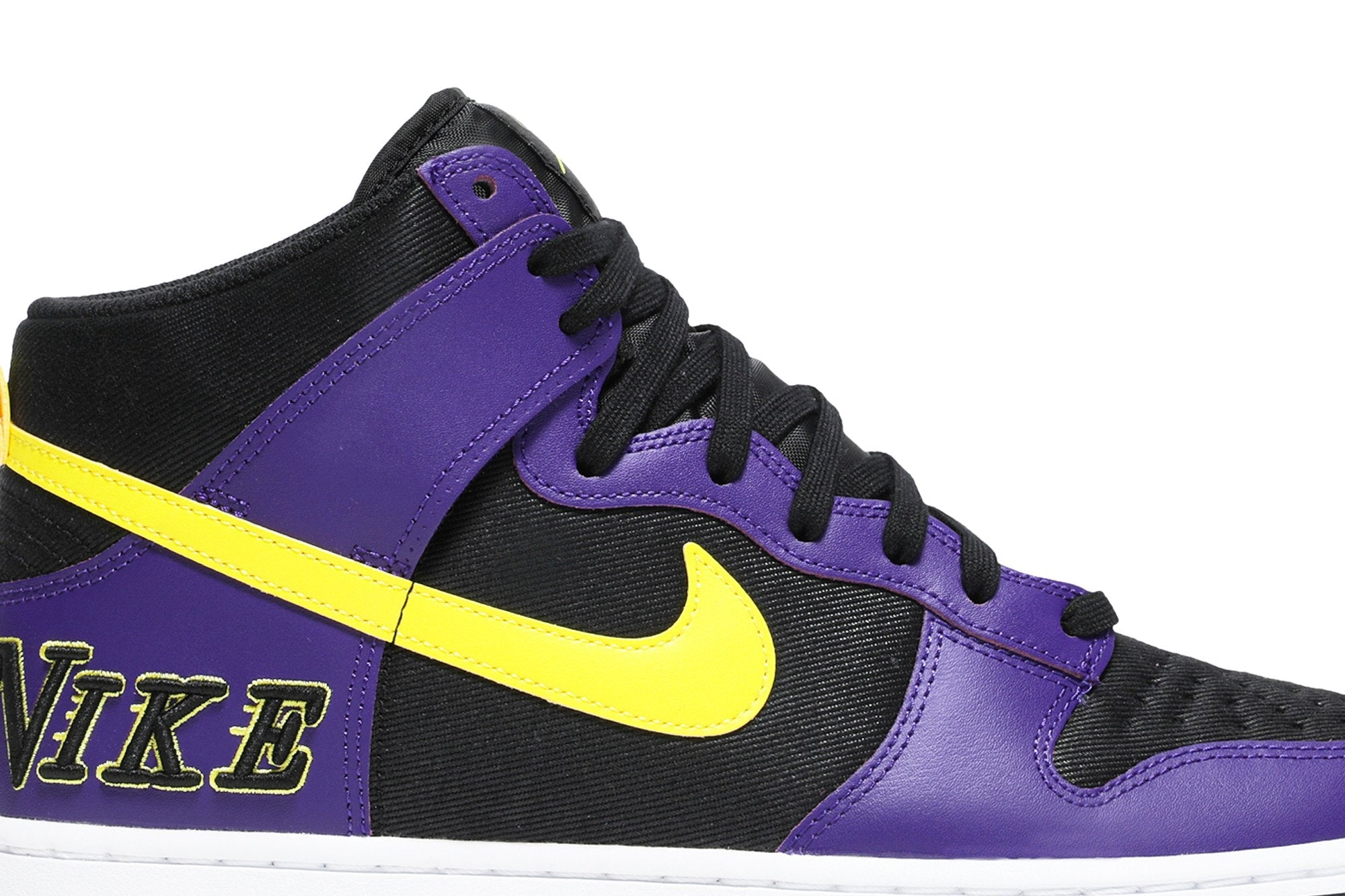 Dunk High Premium EMB &