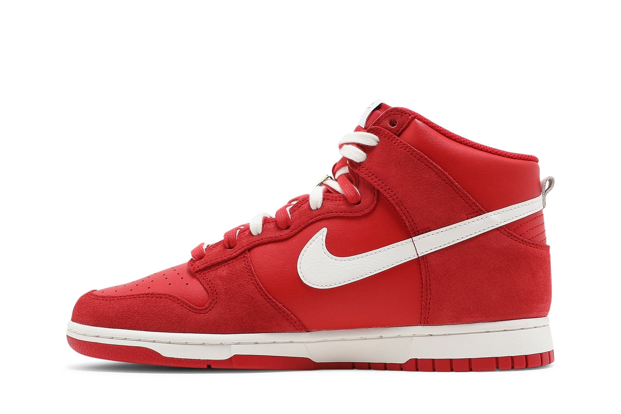 Dunk High SE &
