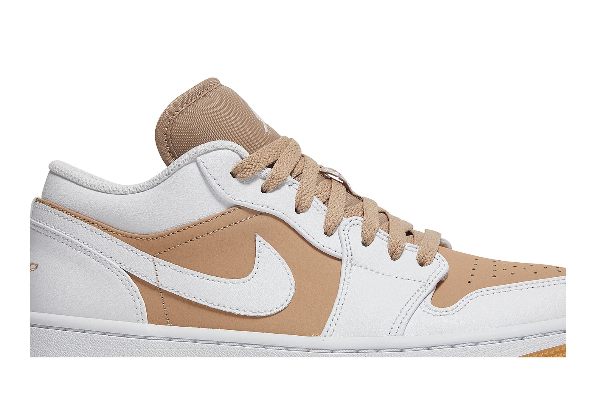 Air Jordan 1 Low &