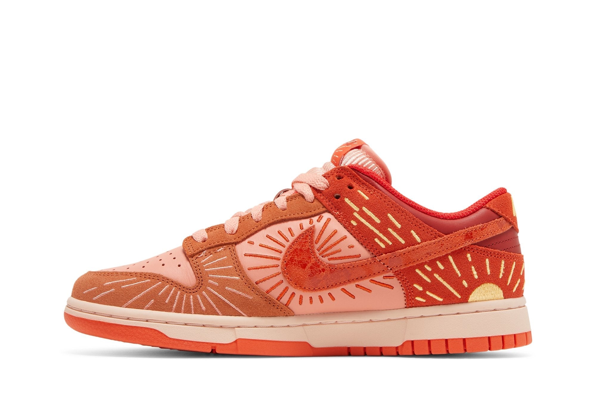 Wmns Dunk Low &