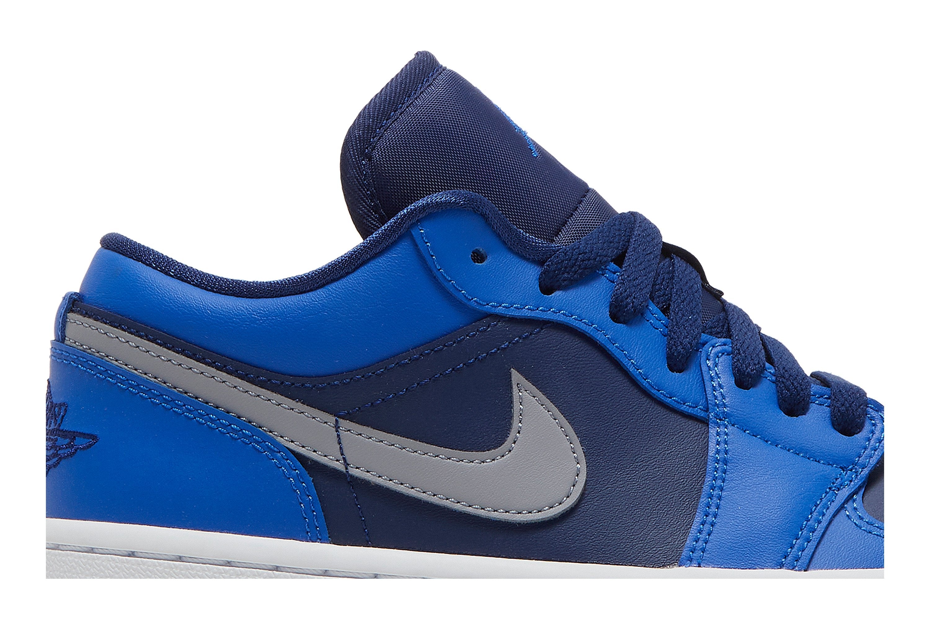 Wmns Air Jordan 1 Low &