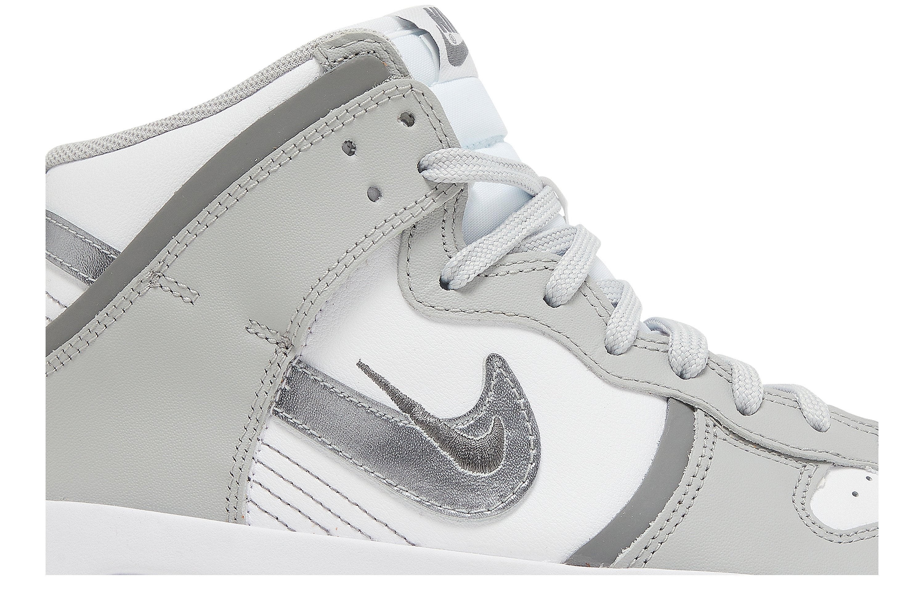 Wmns Dunk High Up &