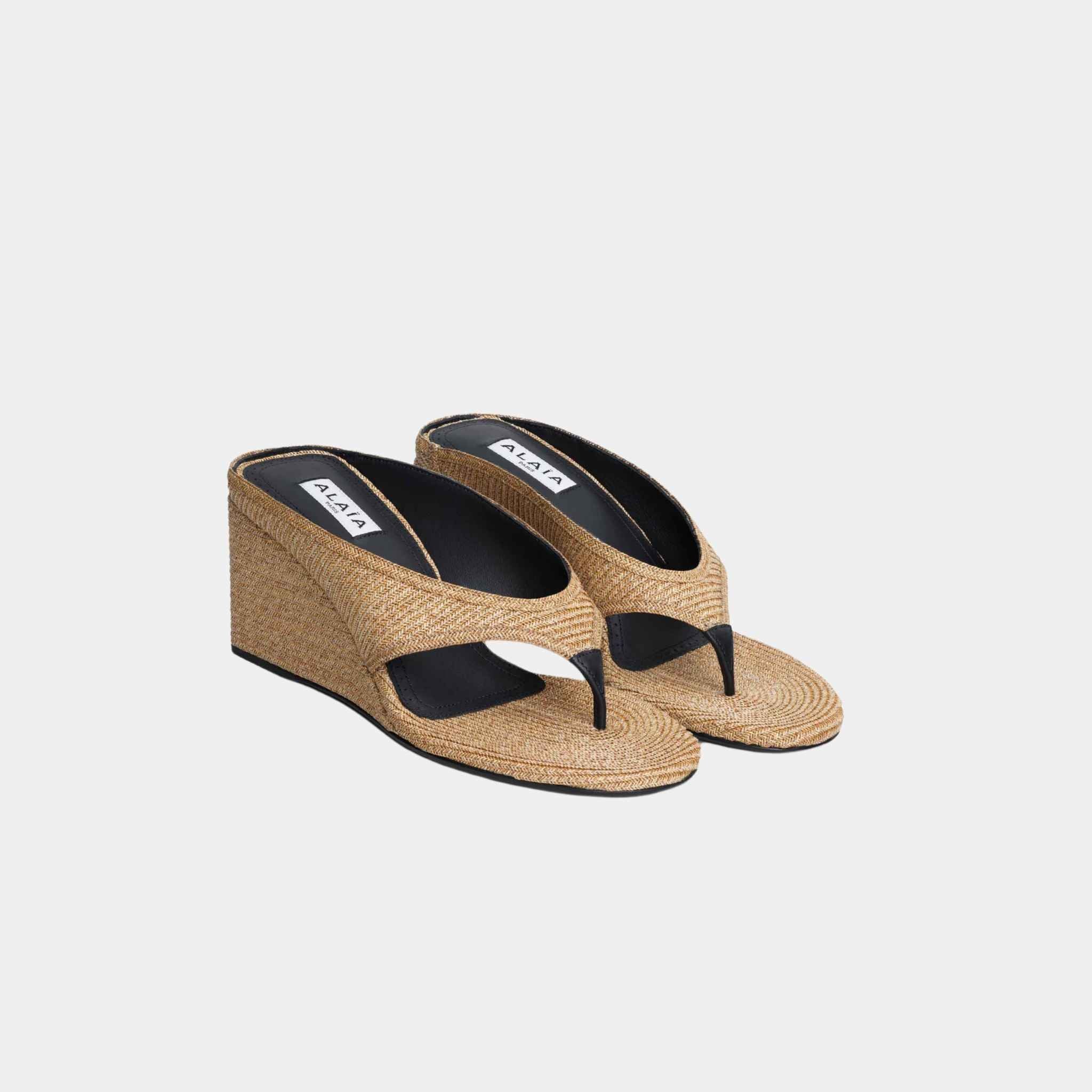 Cube Thong Mules In Paper Straw