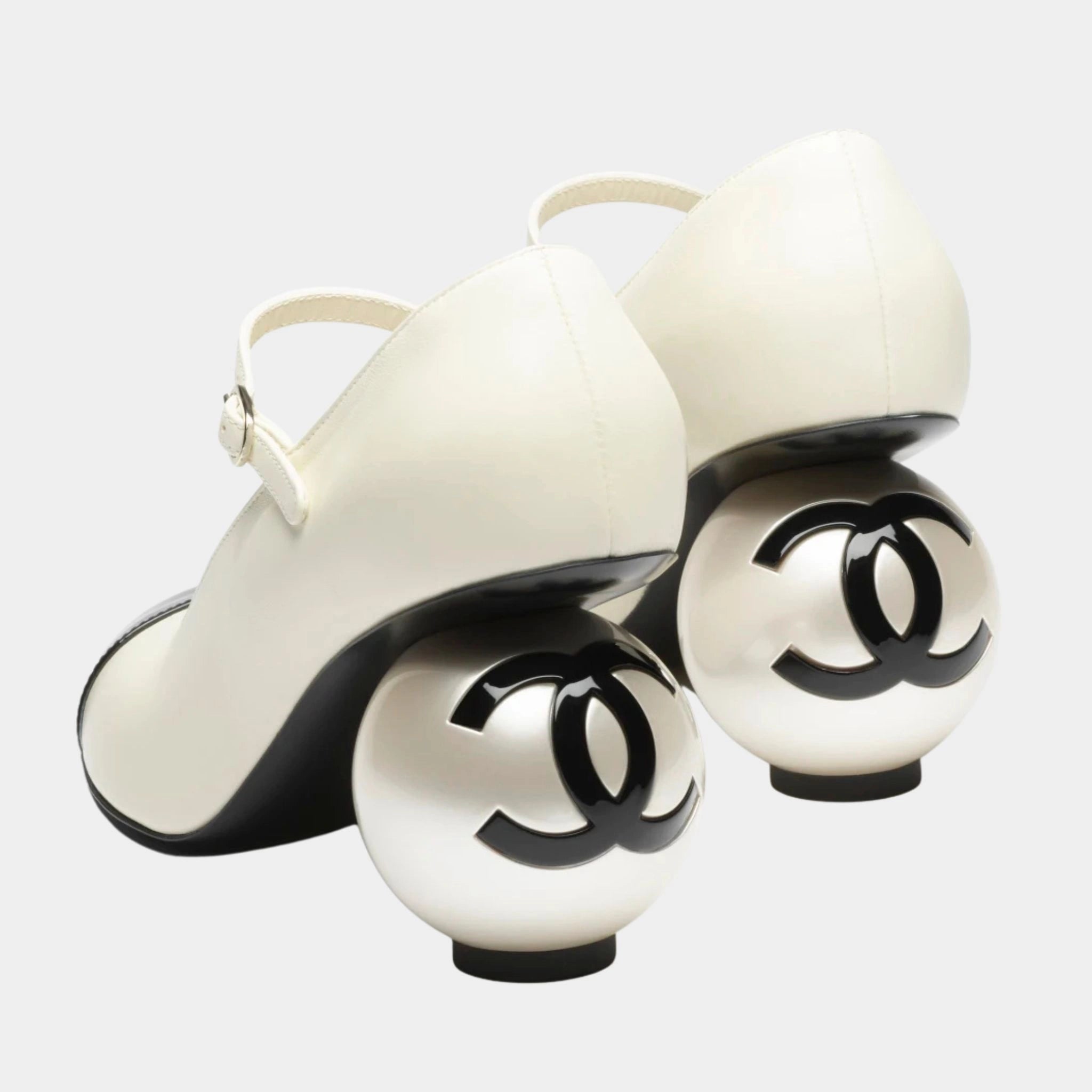 Mary Janes Lambskin Patent Calfskin & Imitation Pearls Black