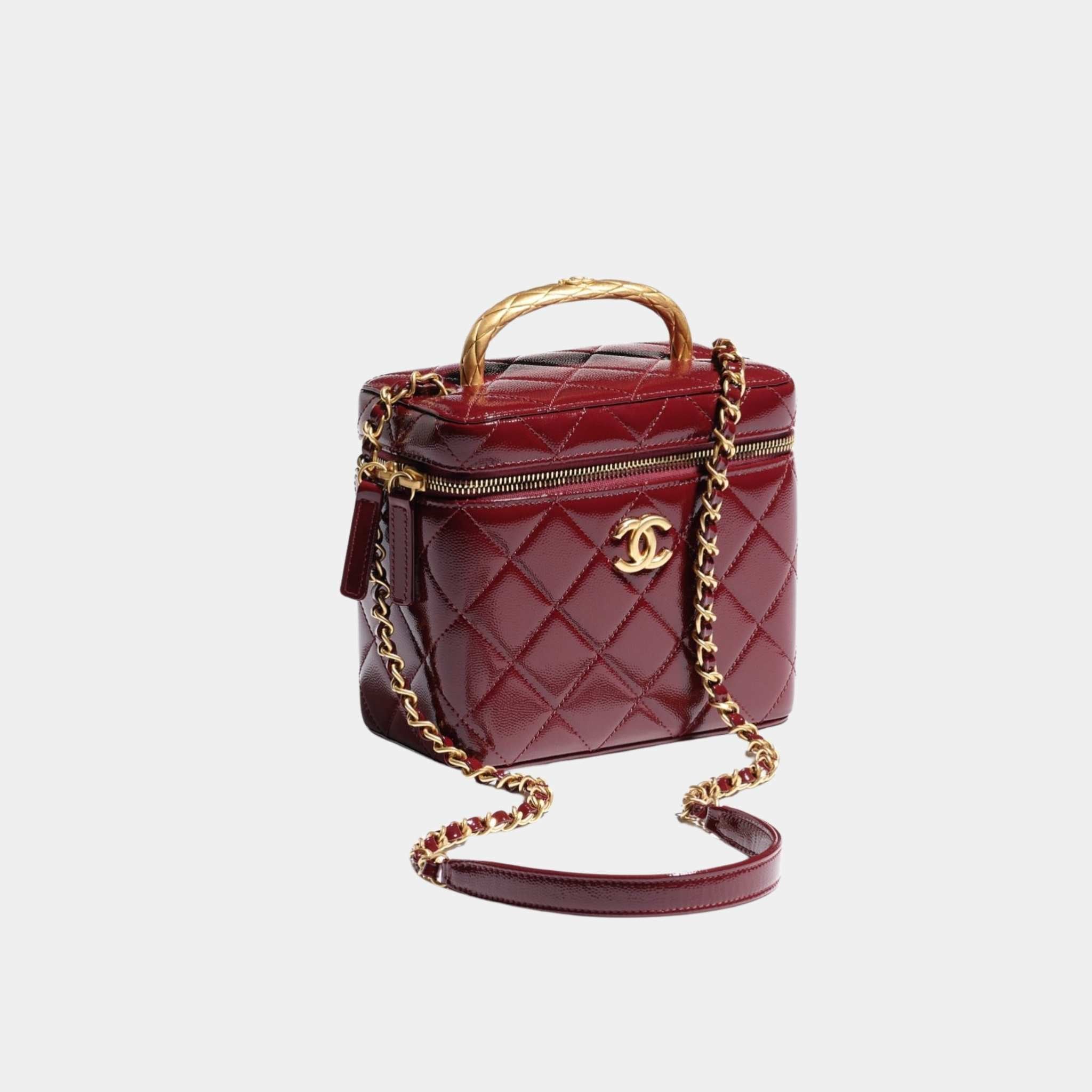 Small Vanity Case in Grained Patent Calfskin