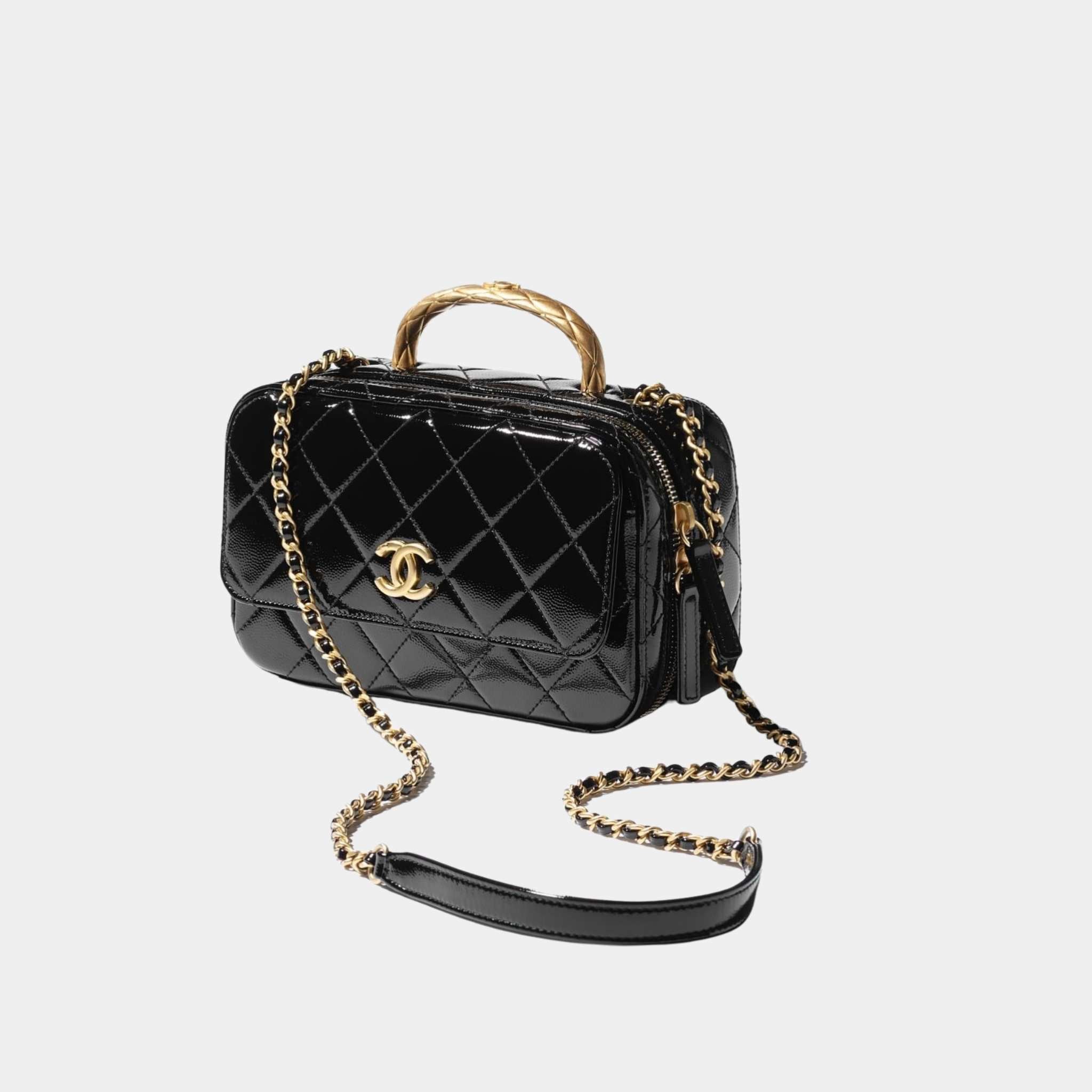 Vanity Case in Grained Patent Lambskin
