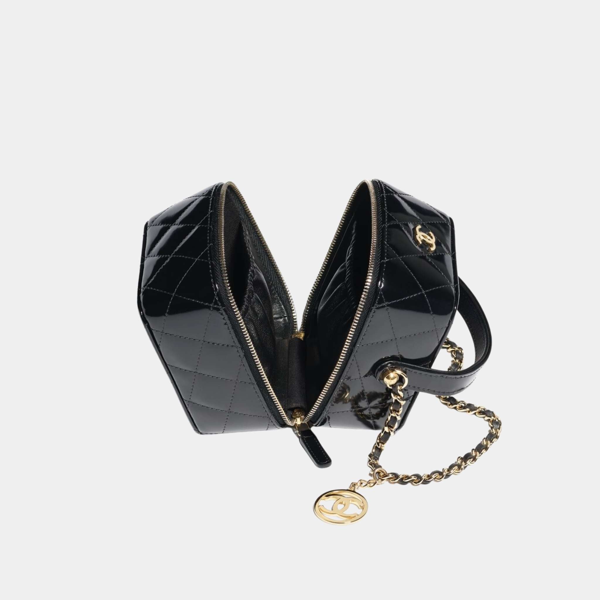Vanity with Chain in Shiny Calfskin