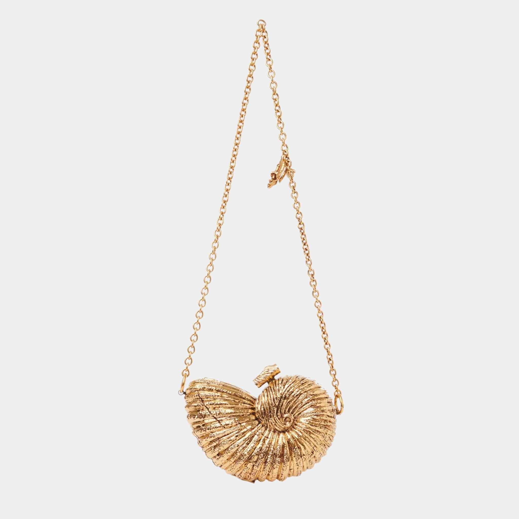 Sea Treasures Shell Minaudière in Metal