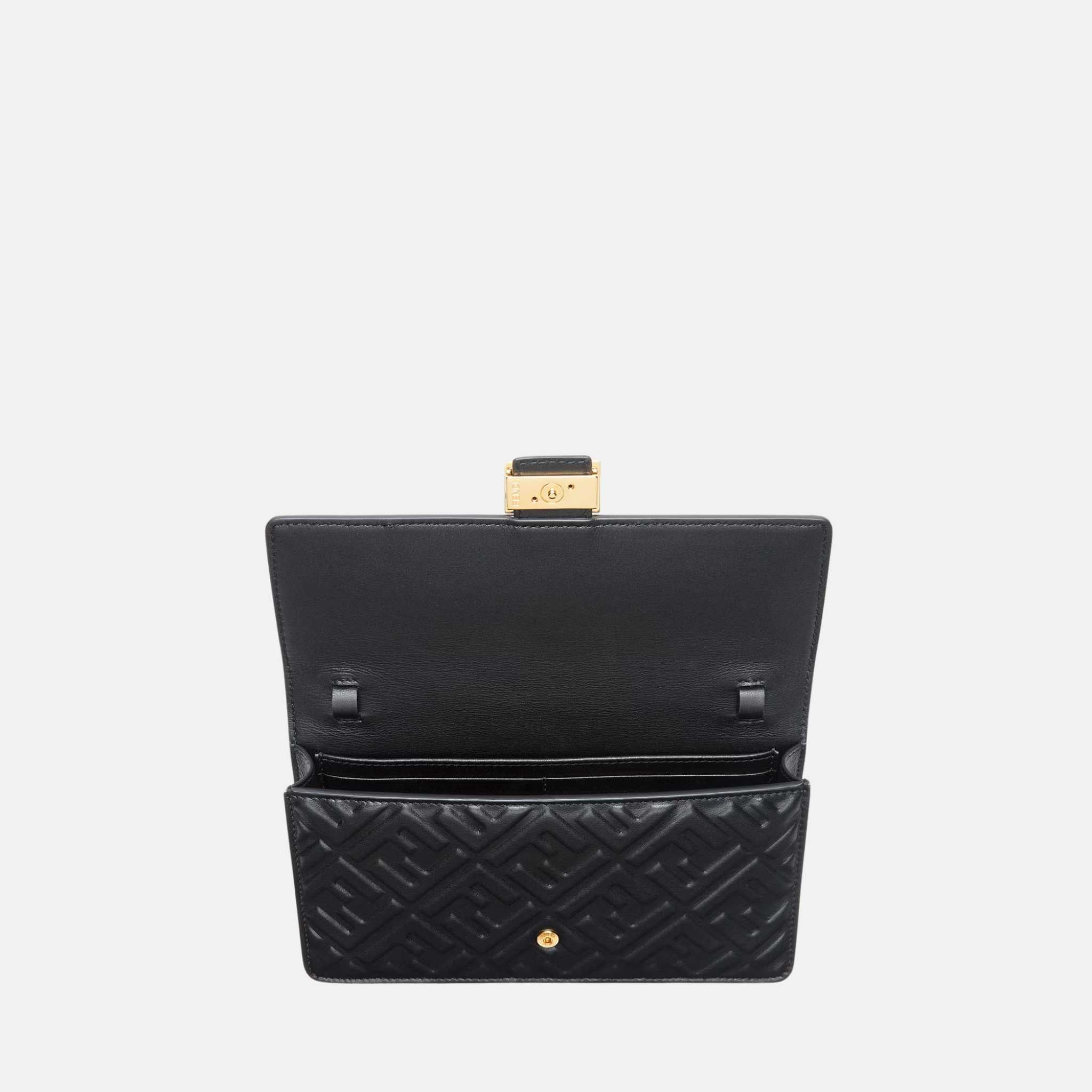 Wallet On Chain Baguette In Leather