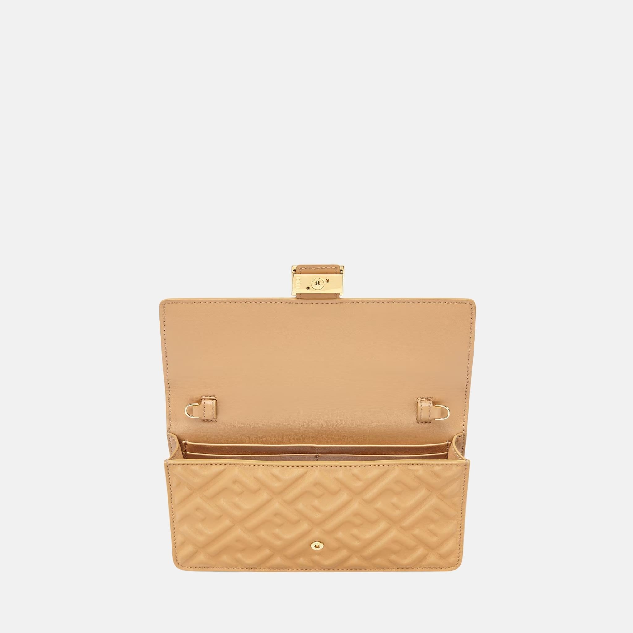 Wallet On Chain Baguette In Leather