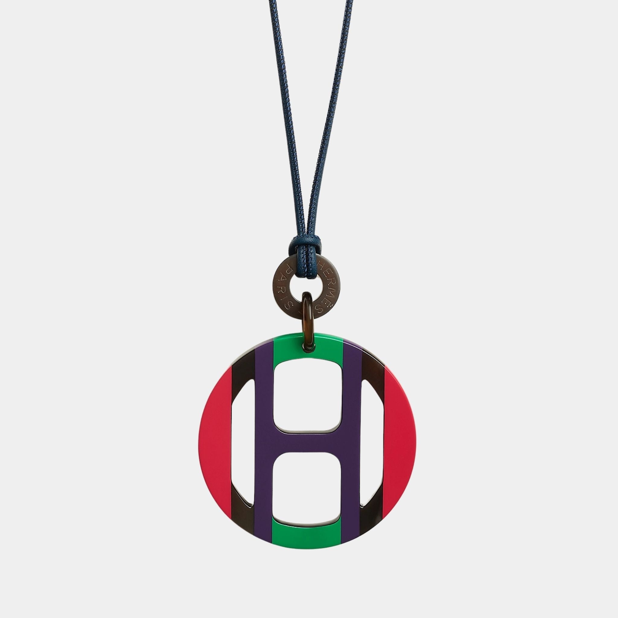 H Equipe Pendant Lacquered Horn