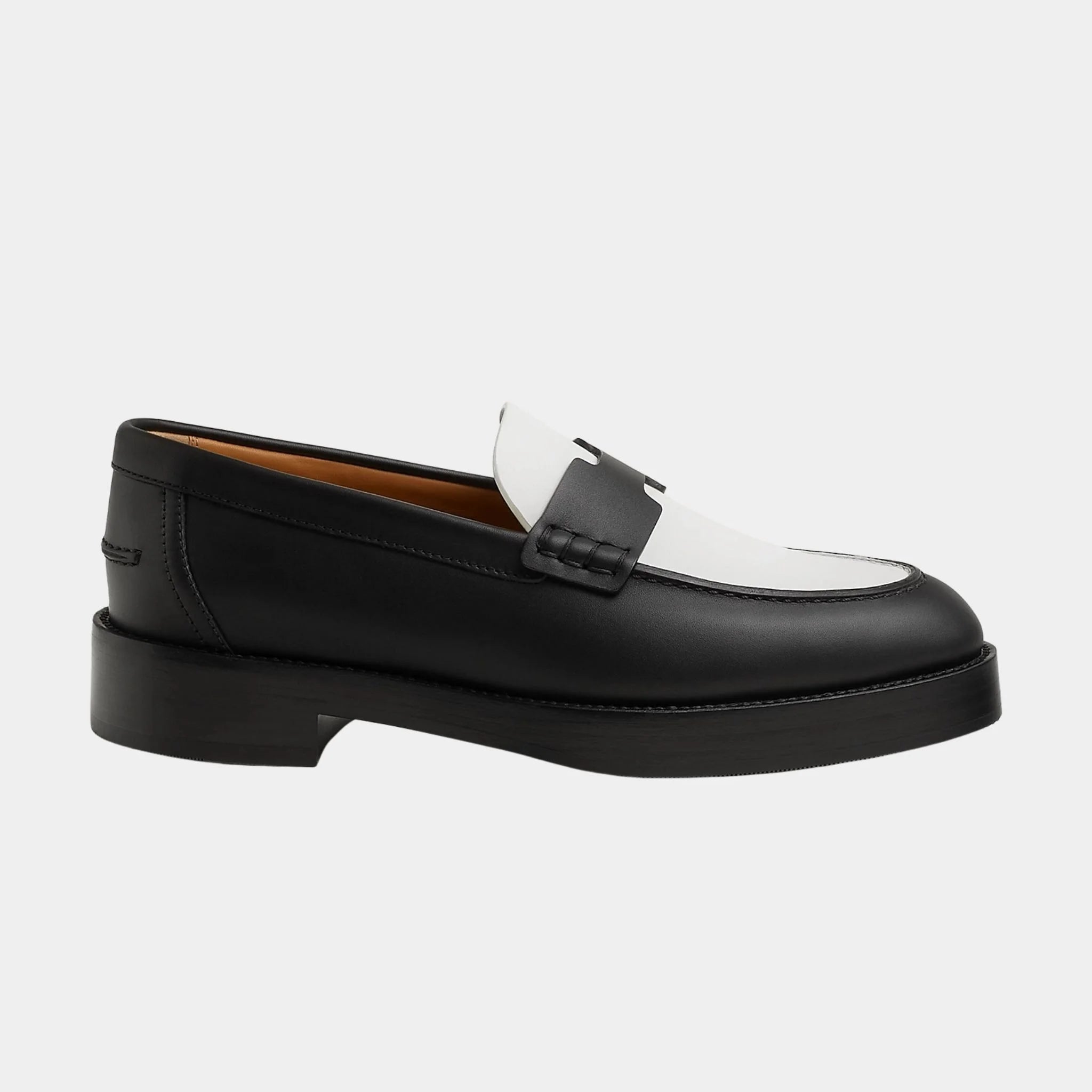 Hour Loafer in Calfskin