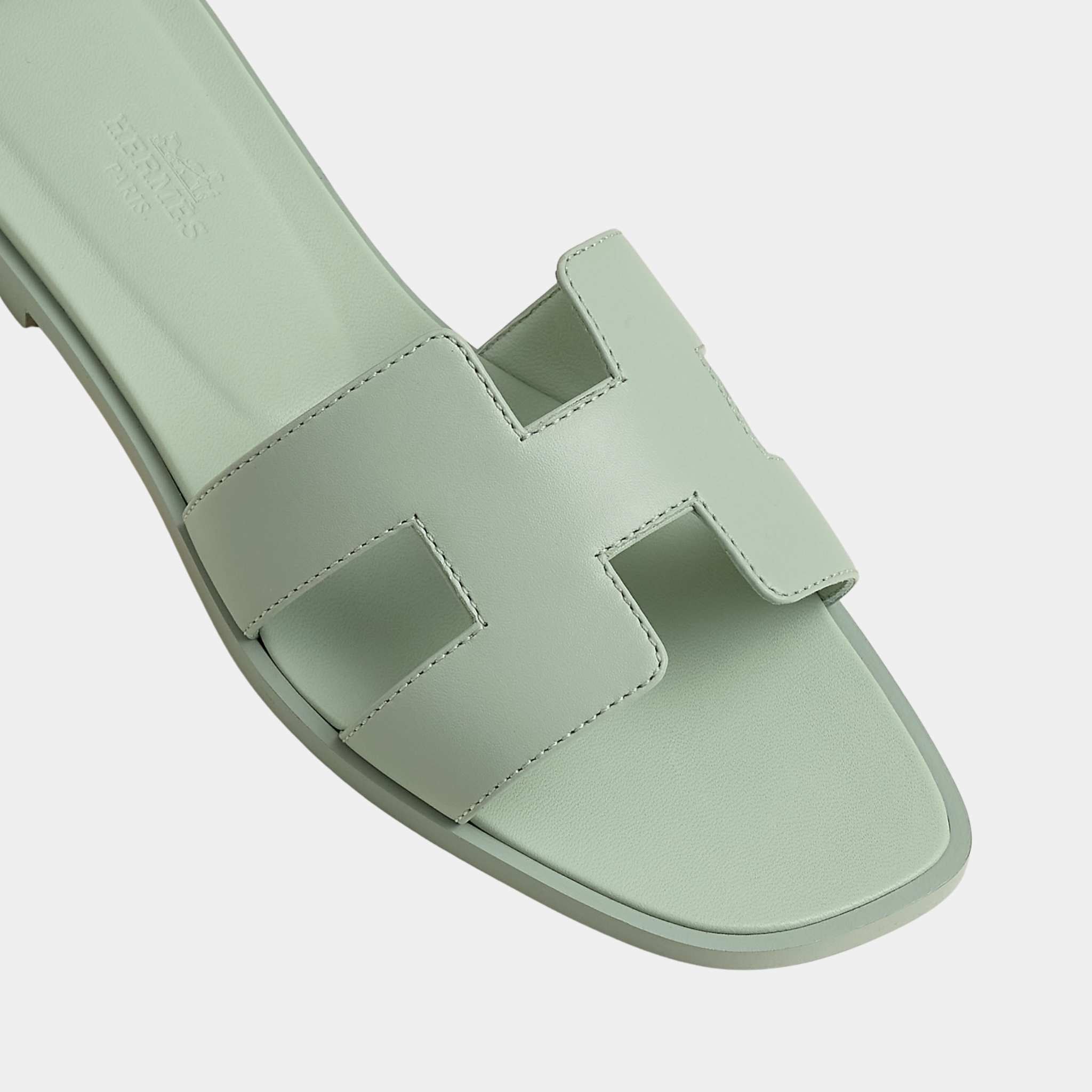 Oran Sandals in Calfskin Leather