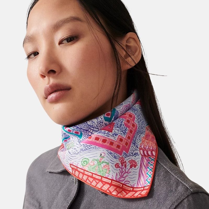 Super Silk Quest Detail Scarf 45