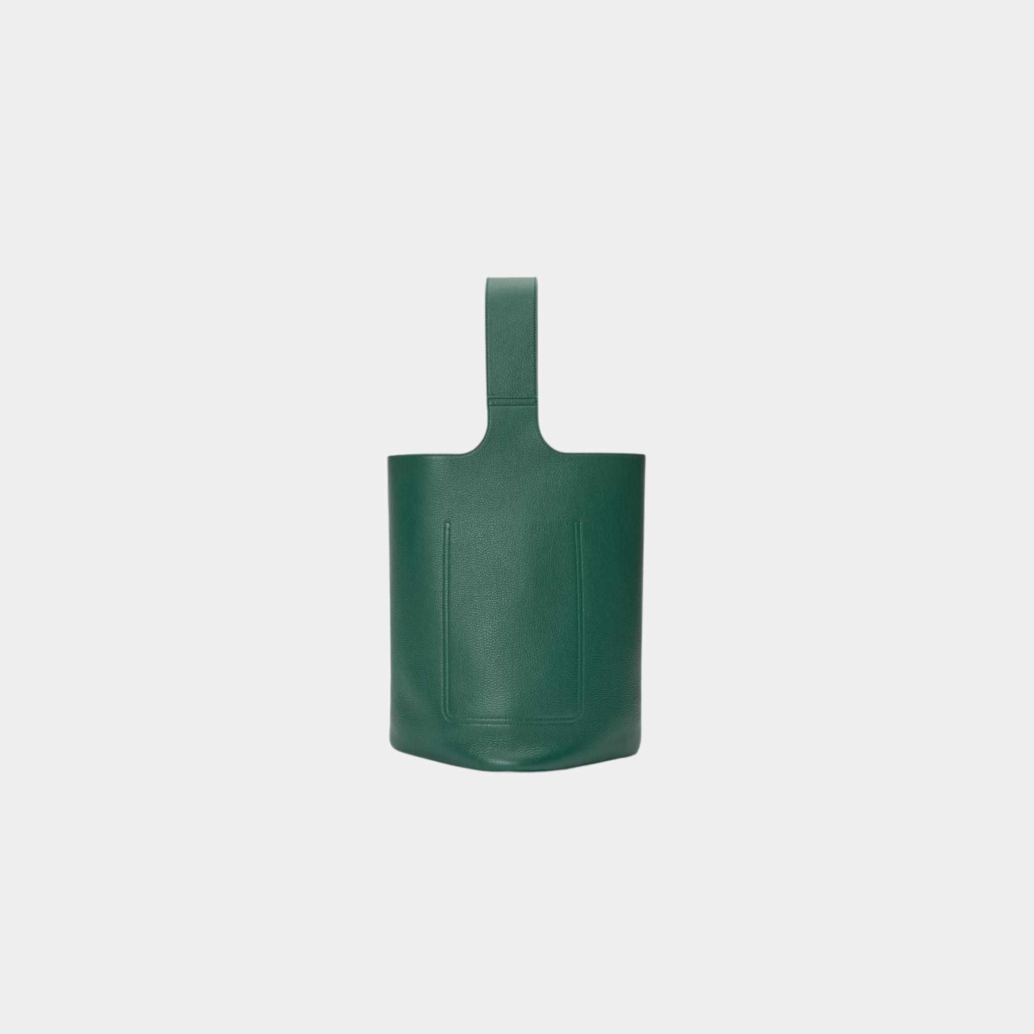 Large Pebble Bucket In Supple Grained Calfskin