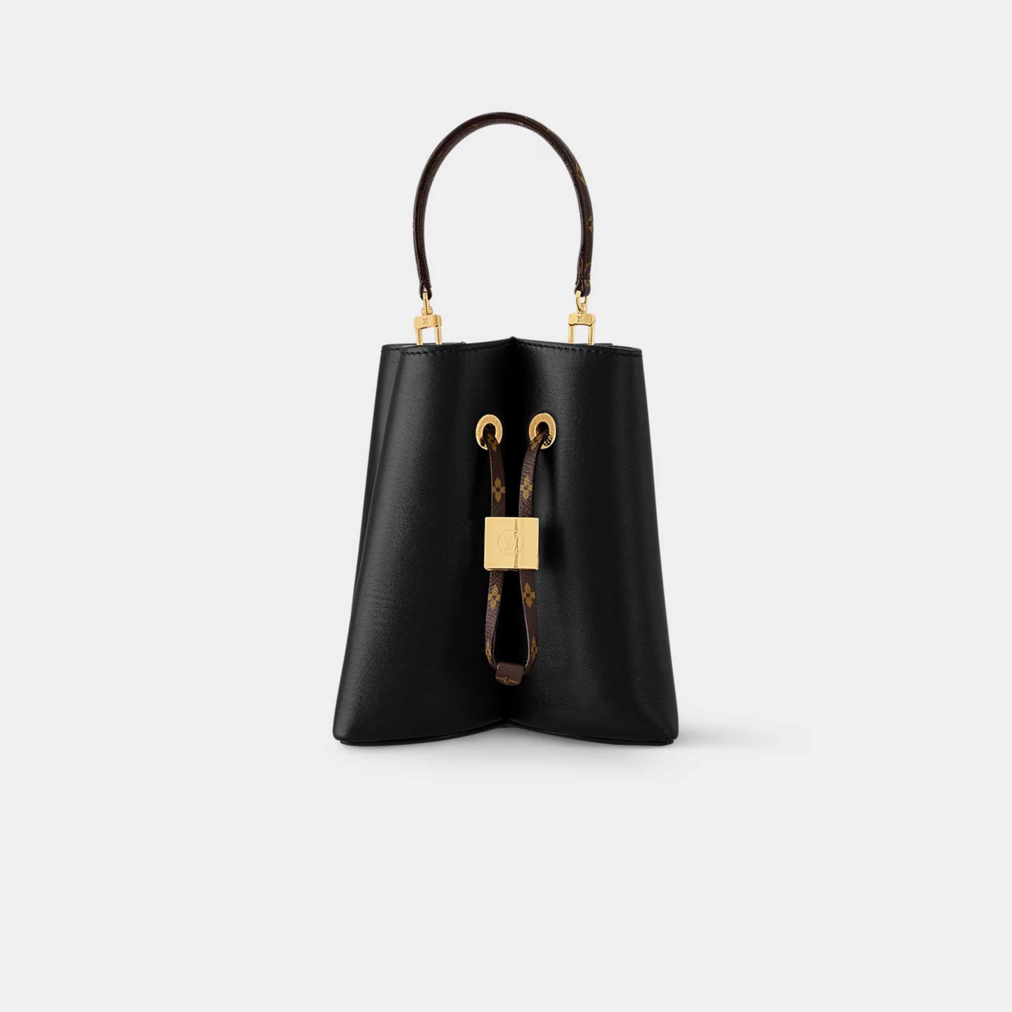 Bloom PM Black Handbag Cruise 2025