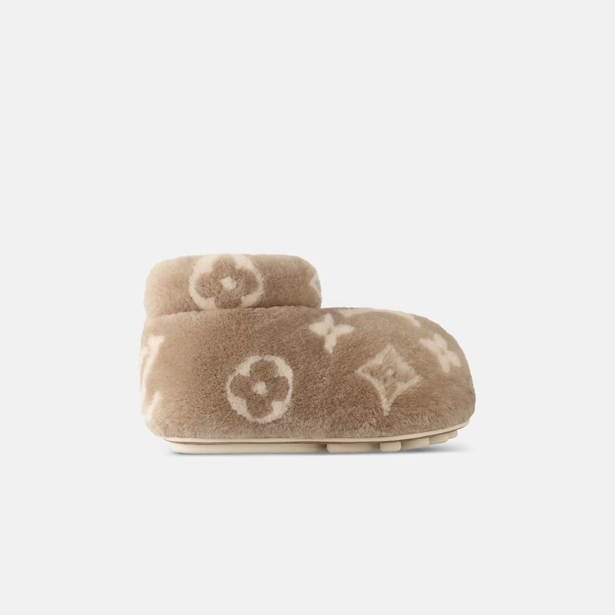 LV Footprint Low Boot Shearling