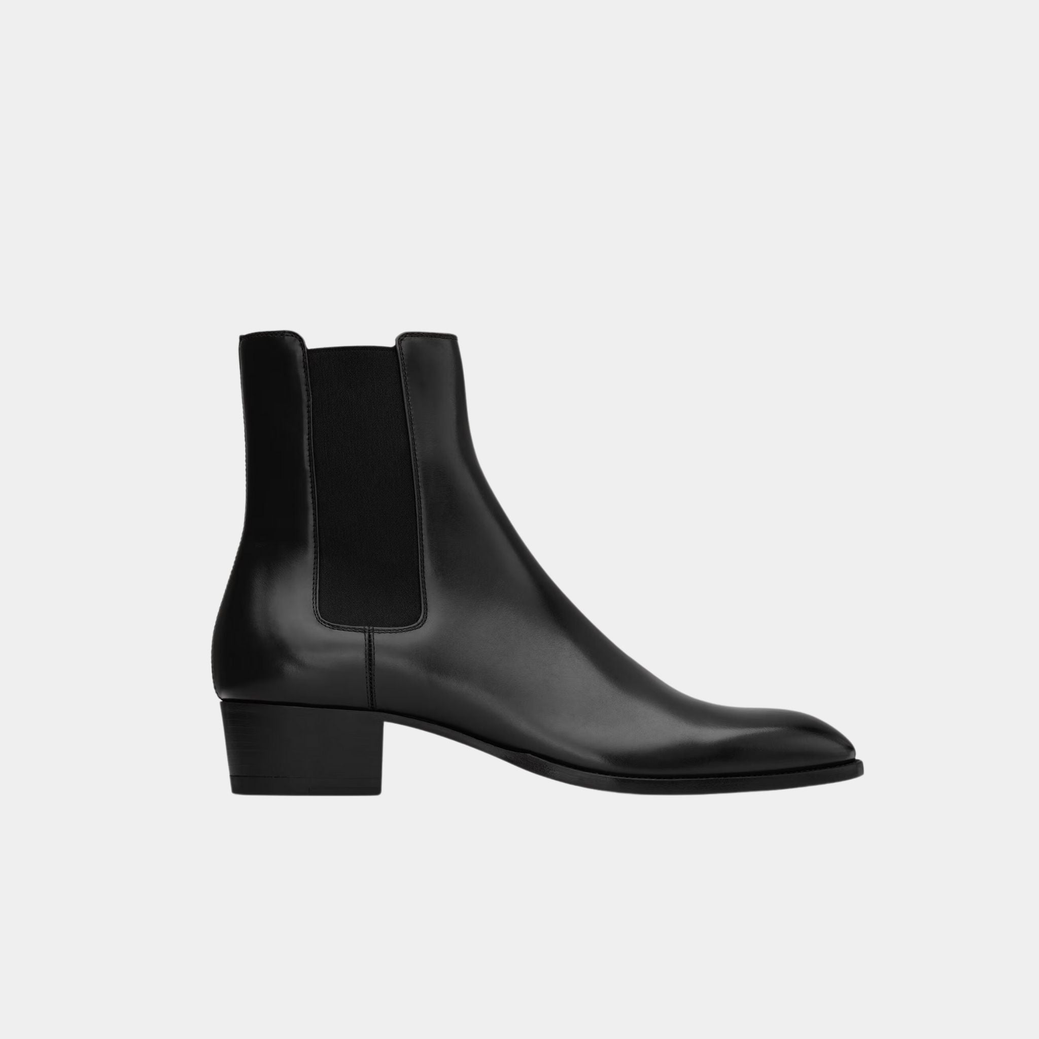Wyatt Chelsea Boots in Black Smooth Leather