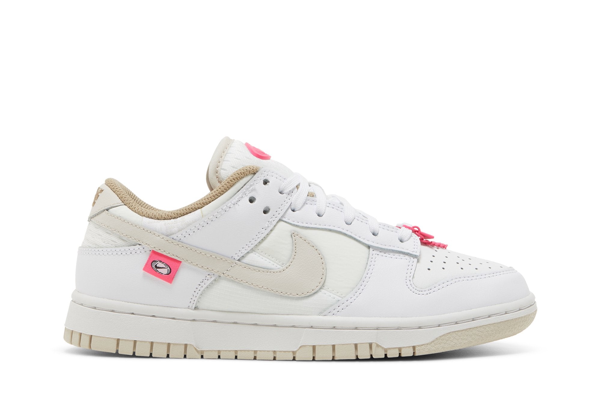 Wmns Dunk Low &