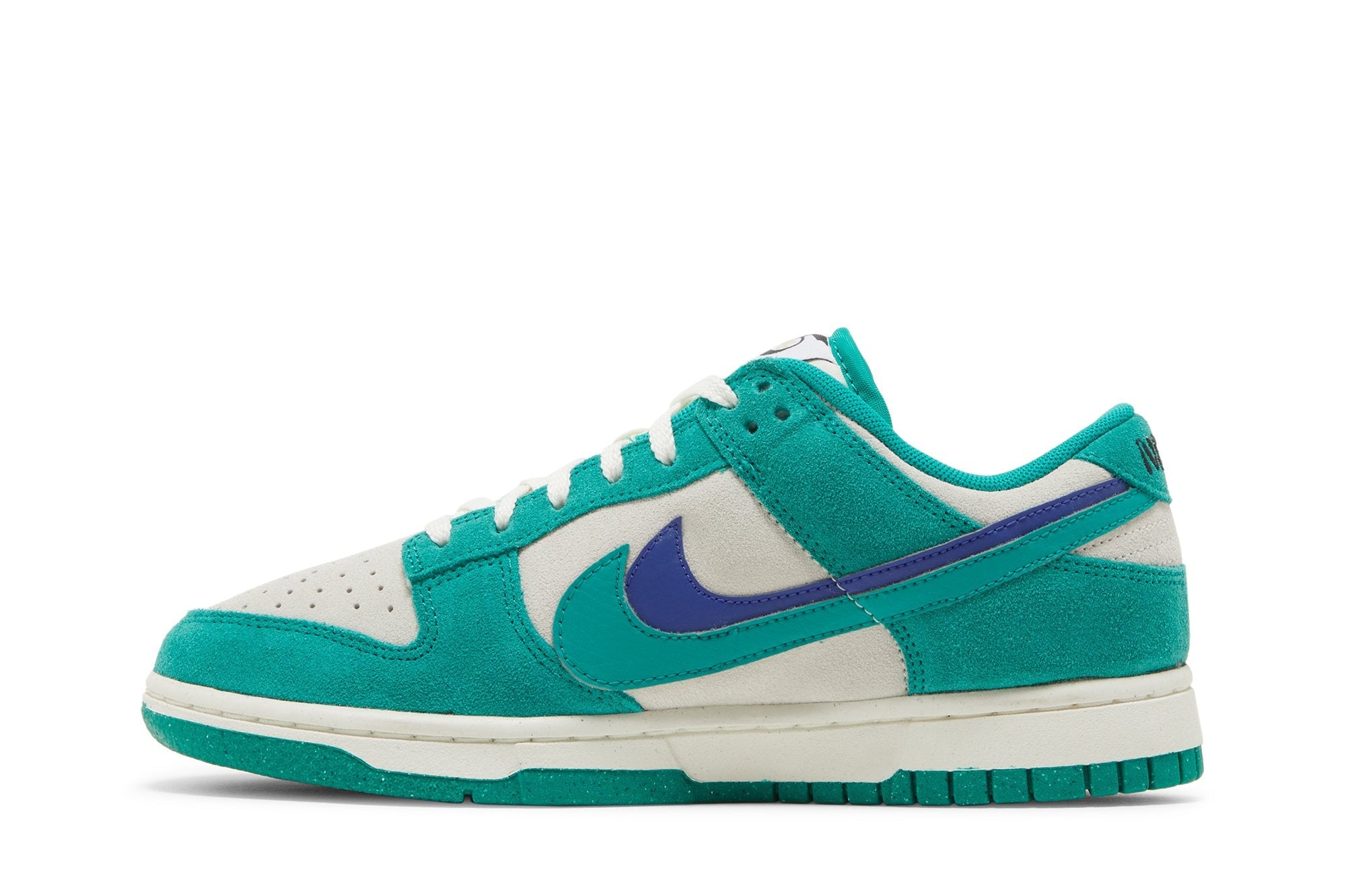 Wmns Dunk Low SE &