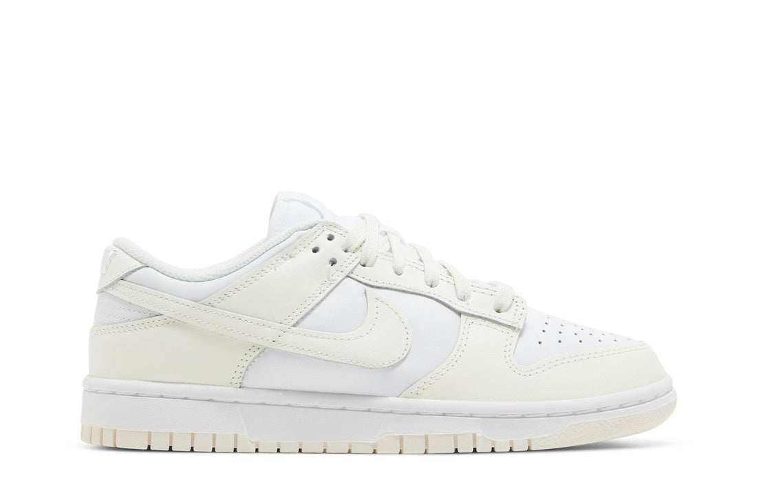 Wmns Dunk Low &