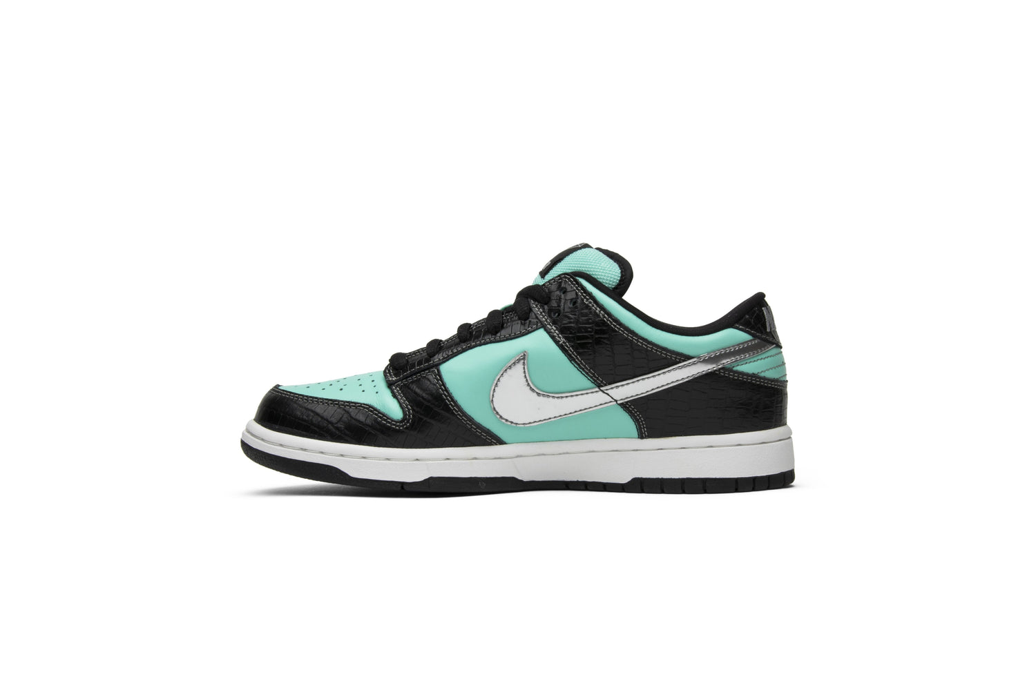 Diamond Supply Co. x Dunk Low Pro SB &