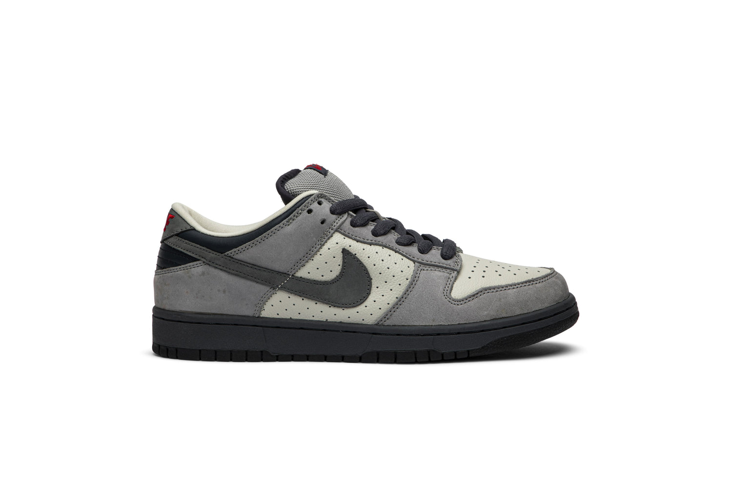 Dunk Low Pro SB &