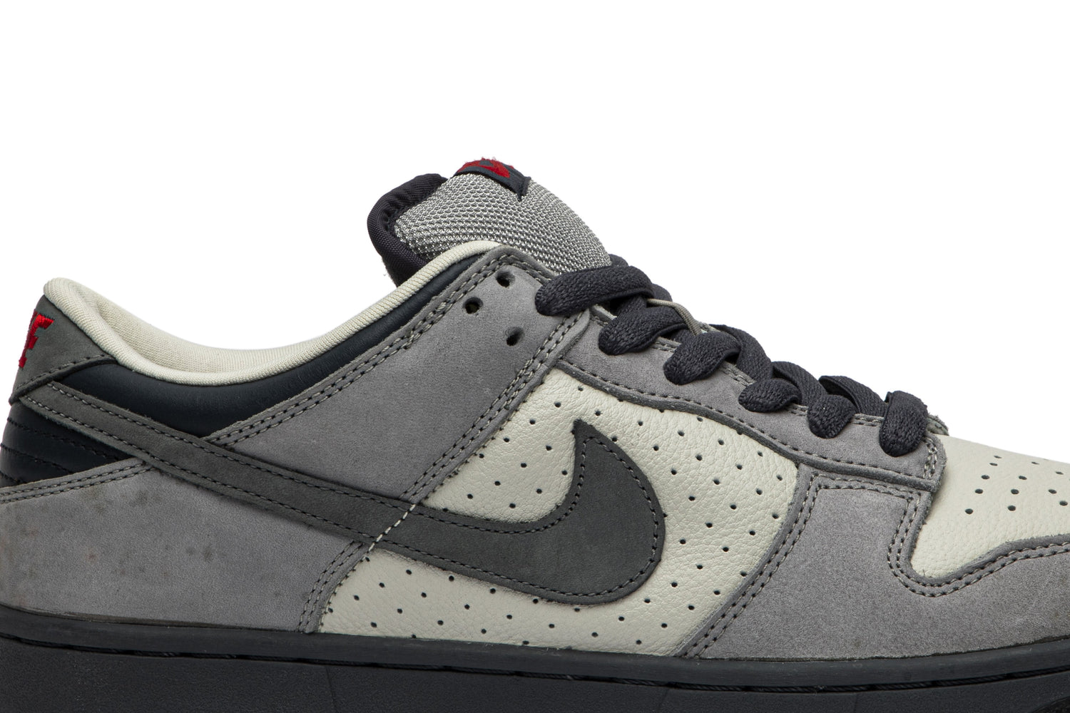 Dunk Low Pro SB &