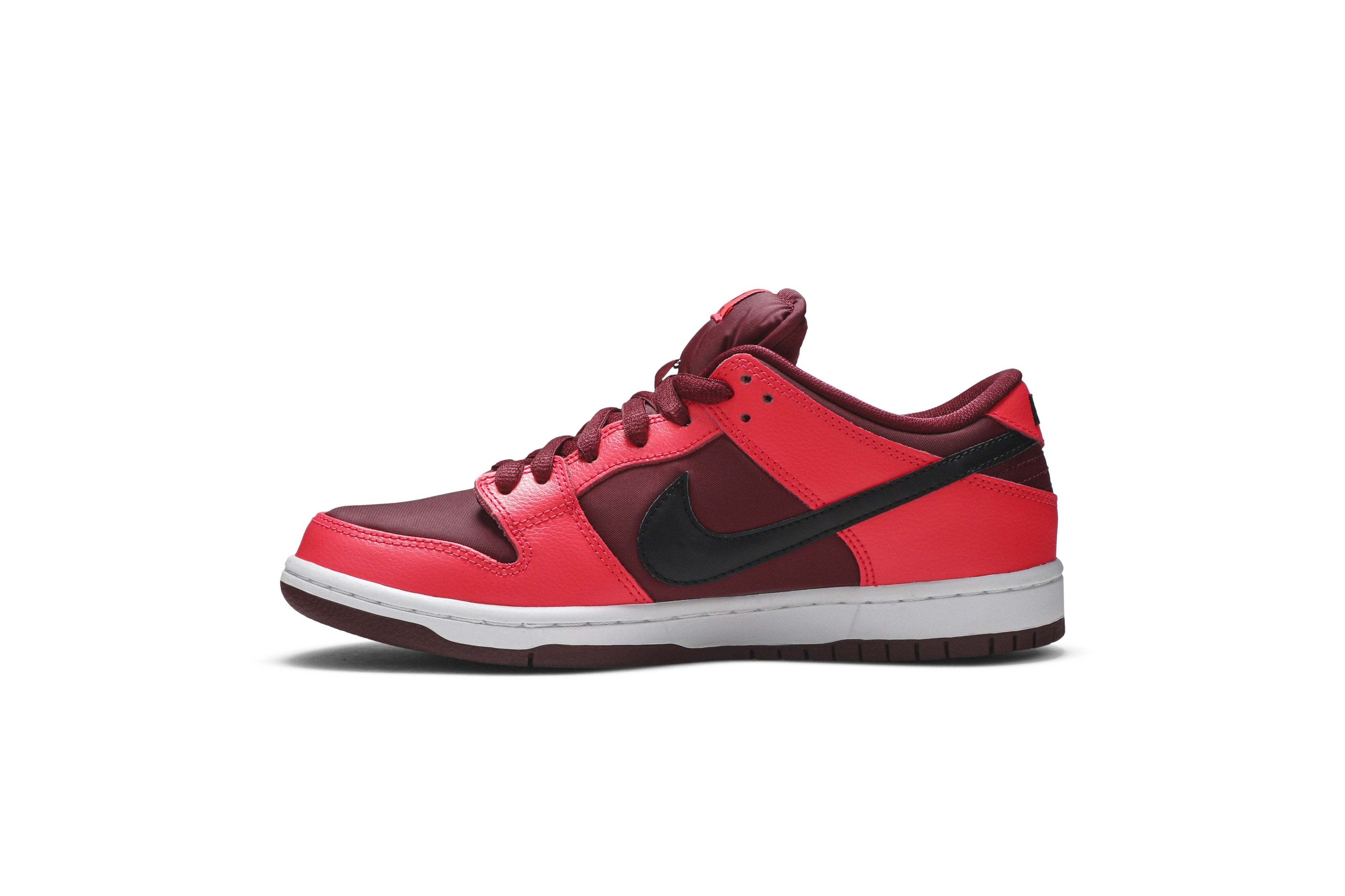 Dunk Low SB &