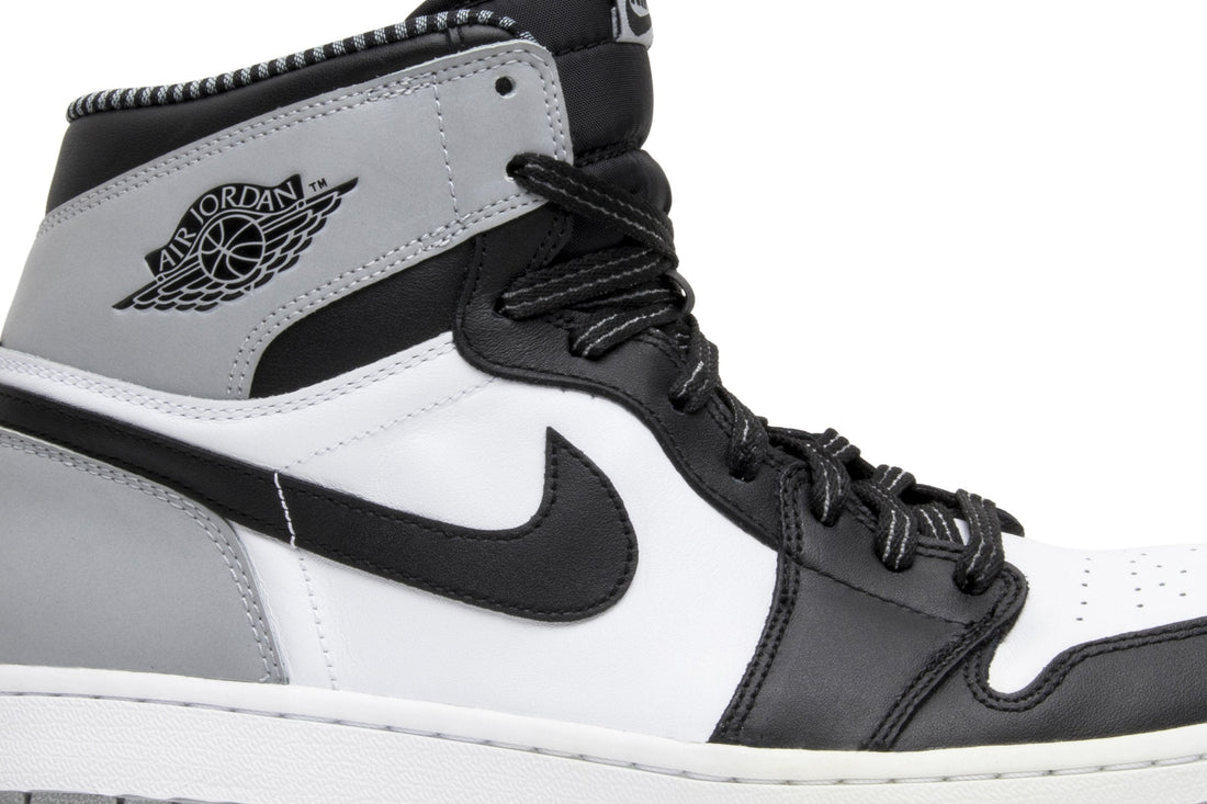 Air Jordan 1 Retro High OG &
