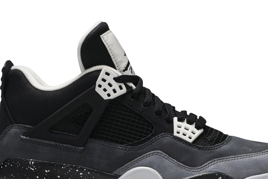 Air Jordan 4 Retro &