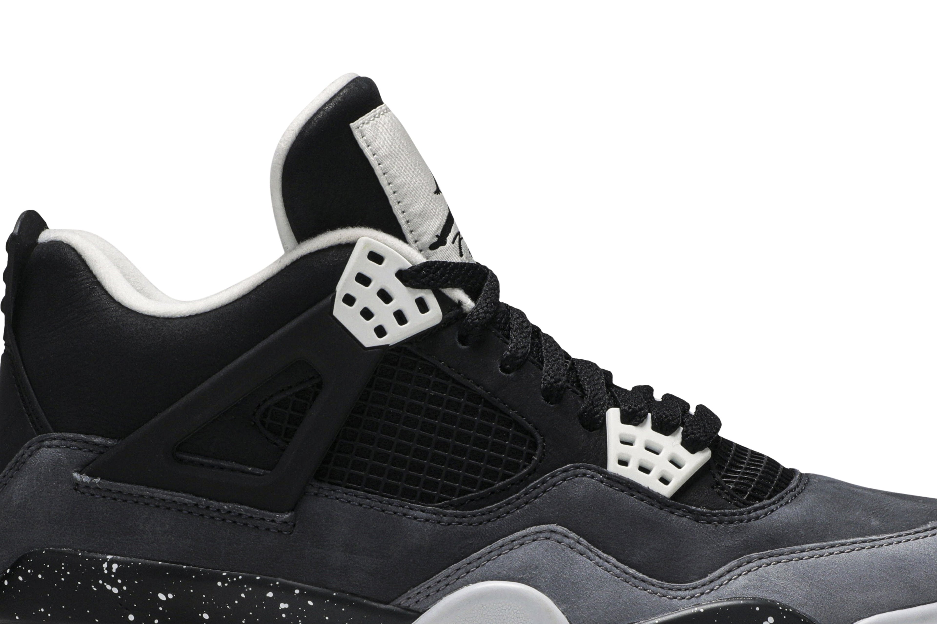 Air Jordan 4 Retro &