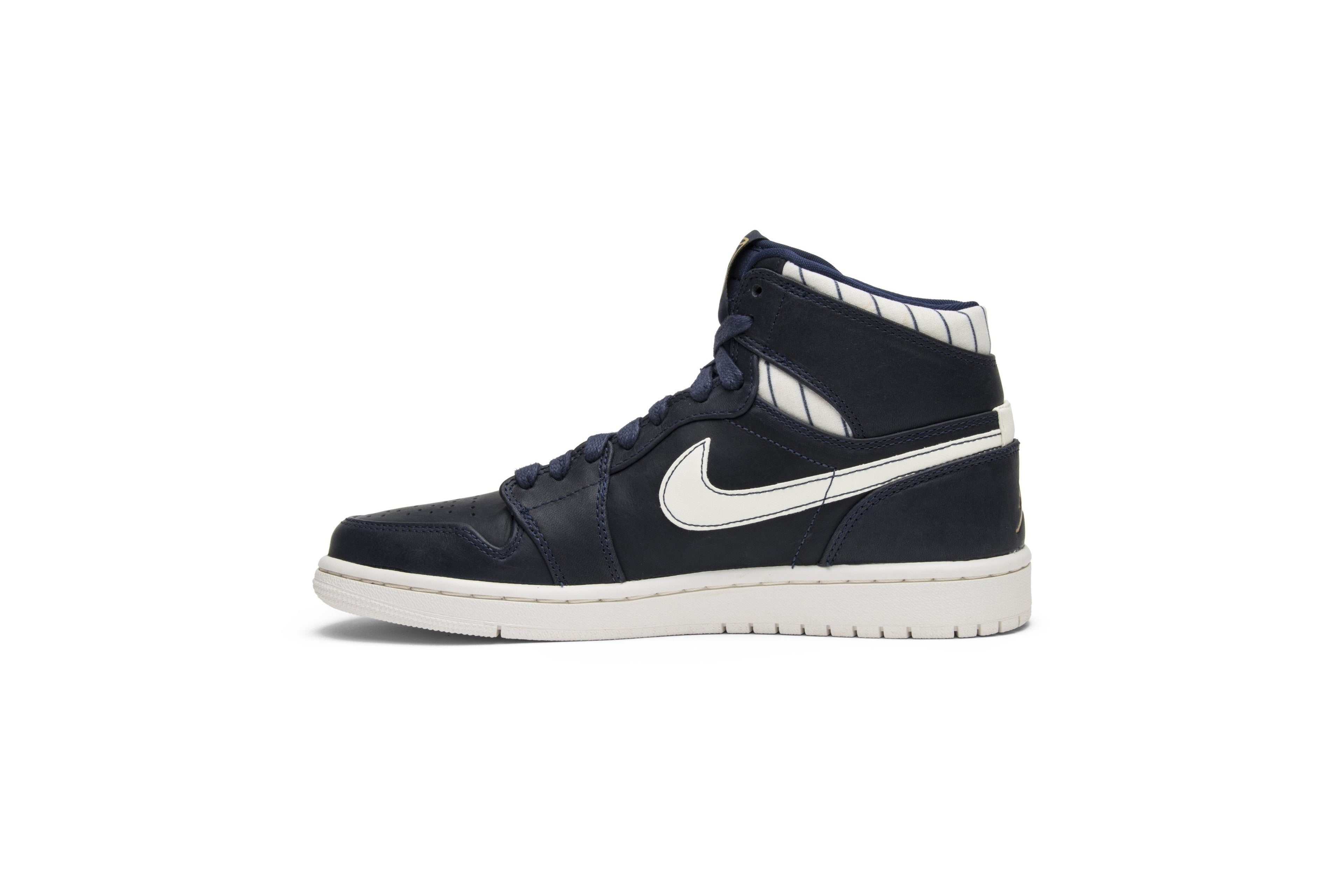 Air Jordan 1 Retro High &