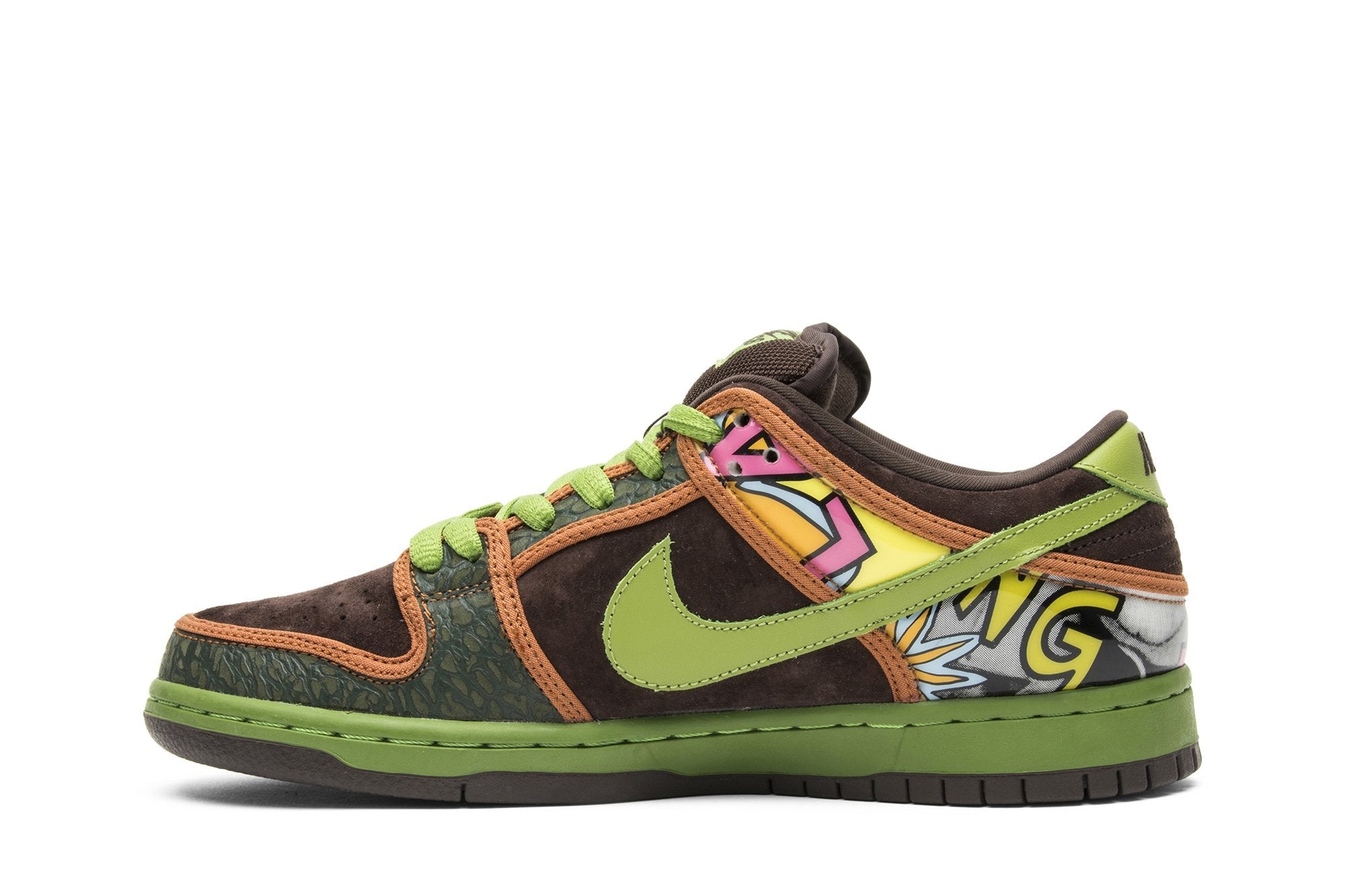 SB Dunk Low &