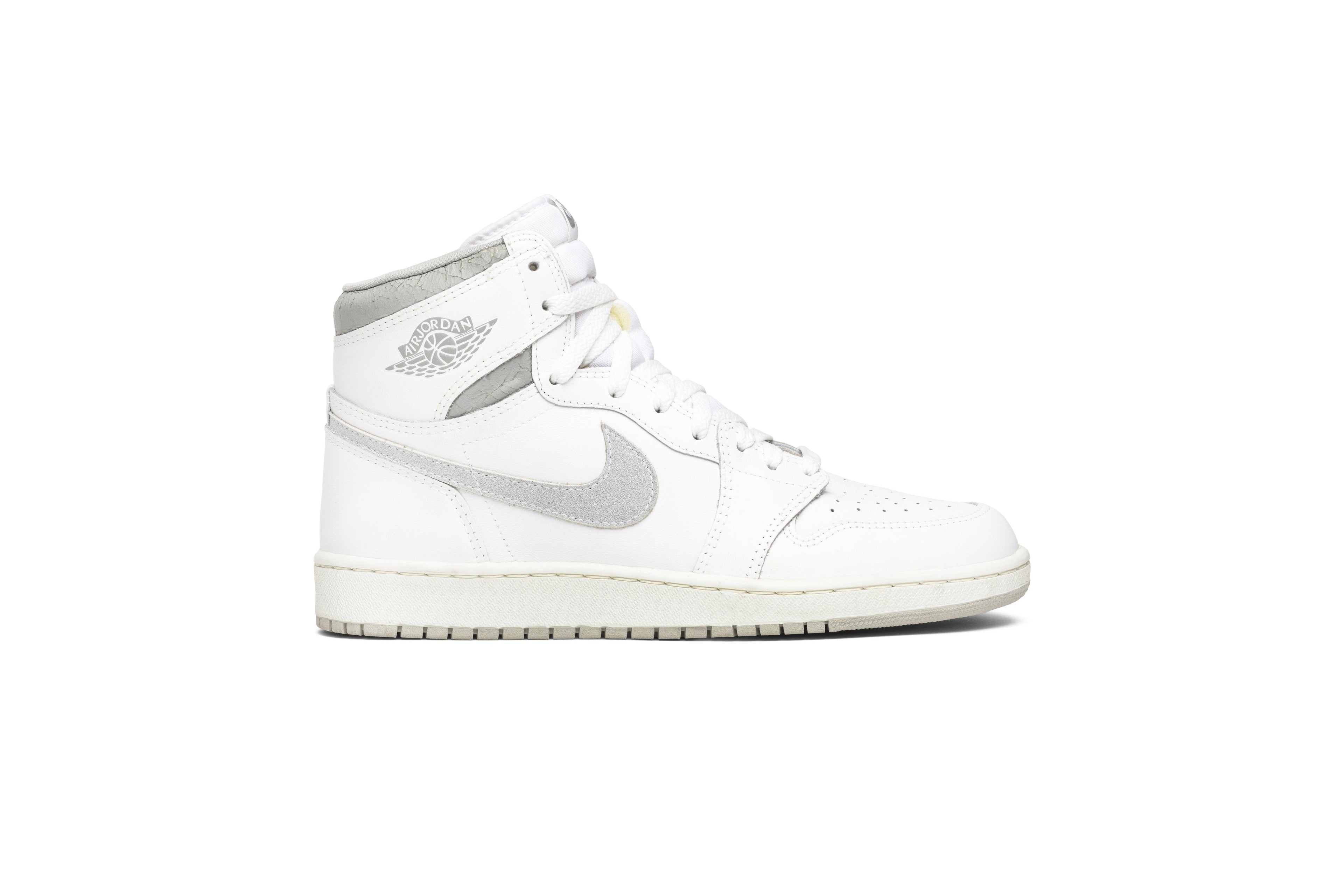 Air Jordan 1 High &