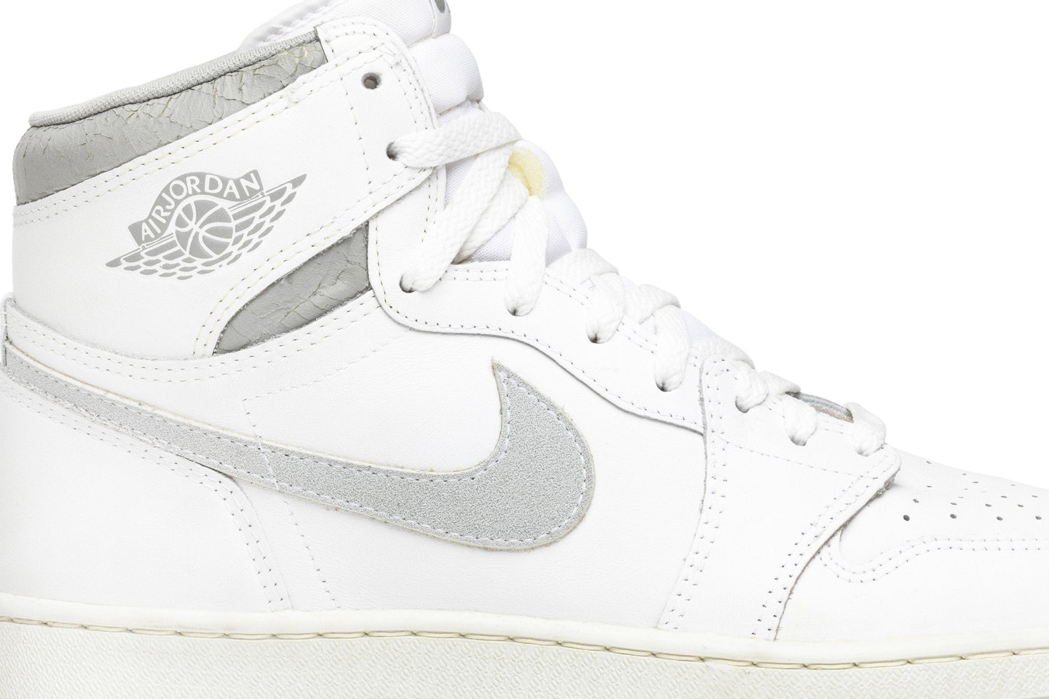 Air Jordan 1 High &