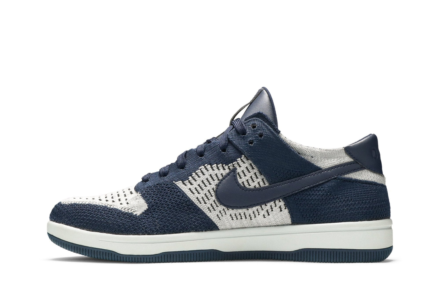 Dunk Low Flyknit &