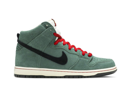 Dunk High Pro SB &