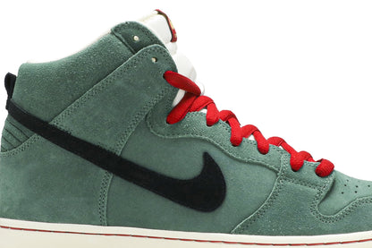 Dunk High Pro SB &