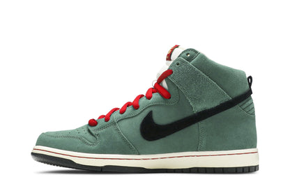 Dunk High Pro SB &
